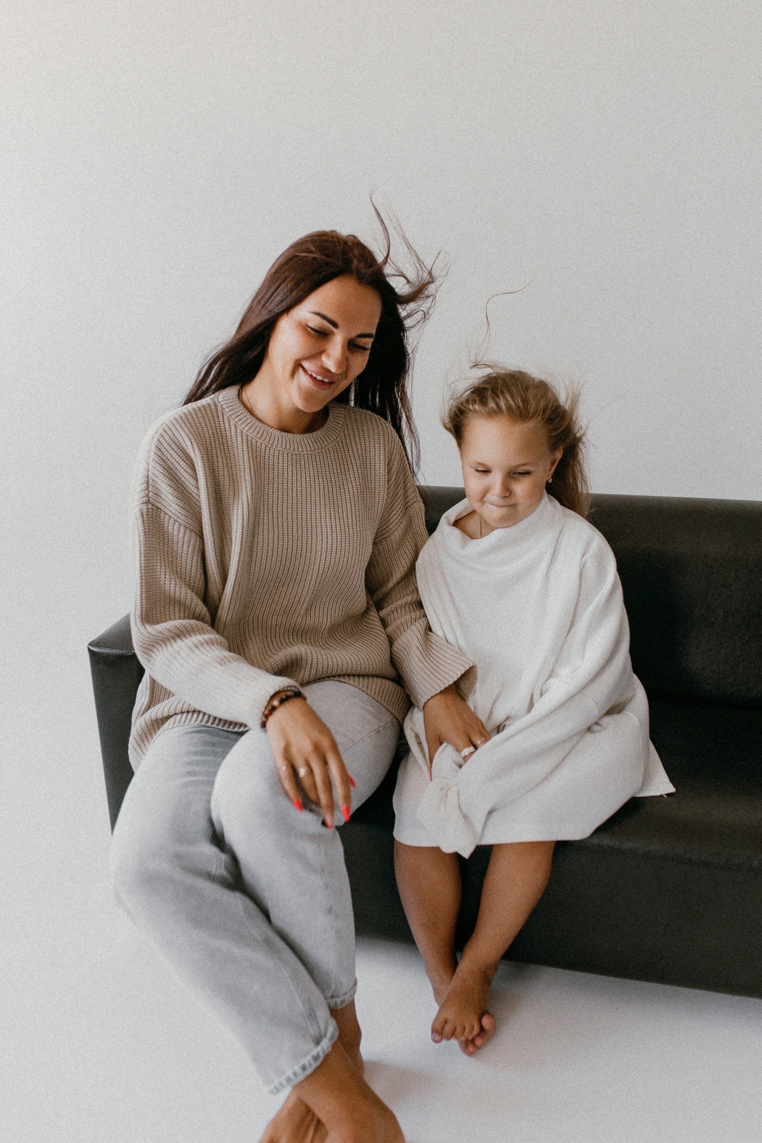 Есения и мама. Семейный фотограф Губкин/Старый Оскол