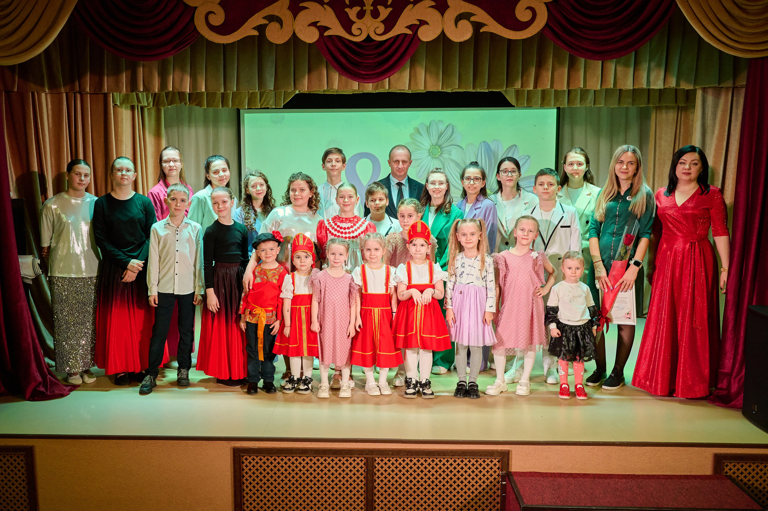 8 марта в Виноградном. Жизнь курорта Кабардинка в фотографиях