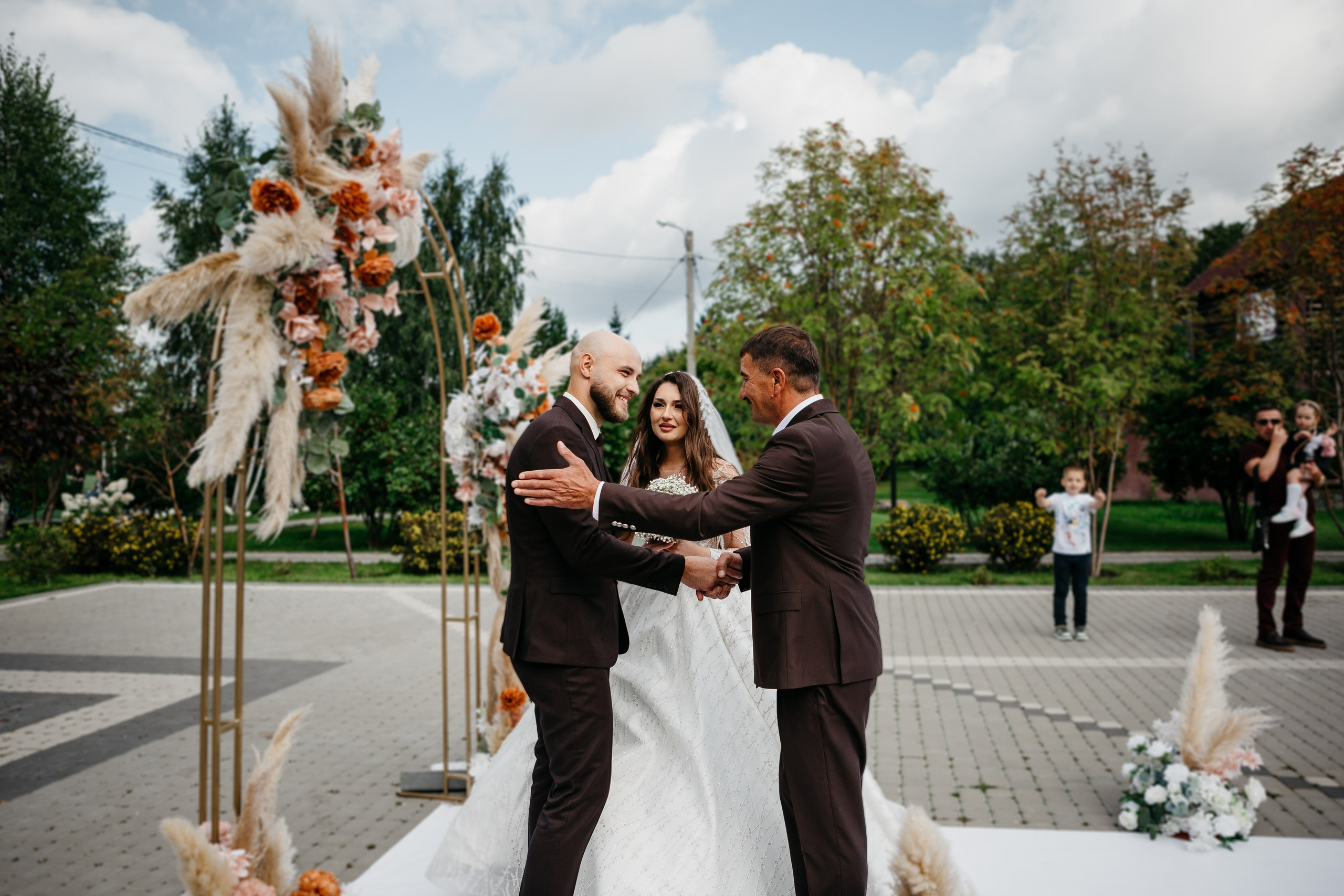 Е&M. Фотограф, видеограф в Челябинске Глеб Хазиев