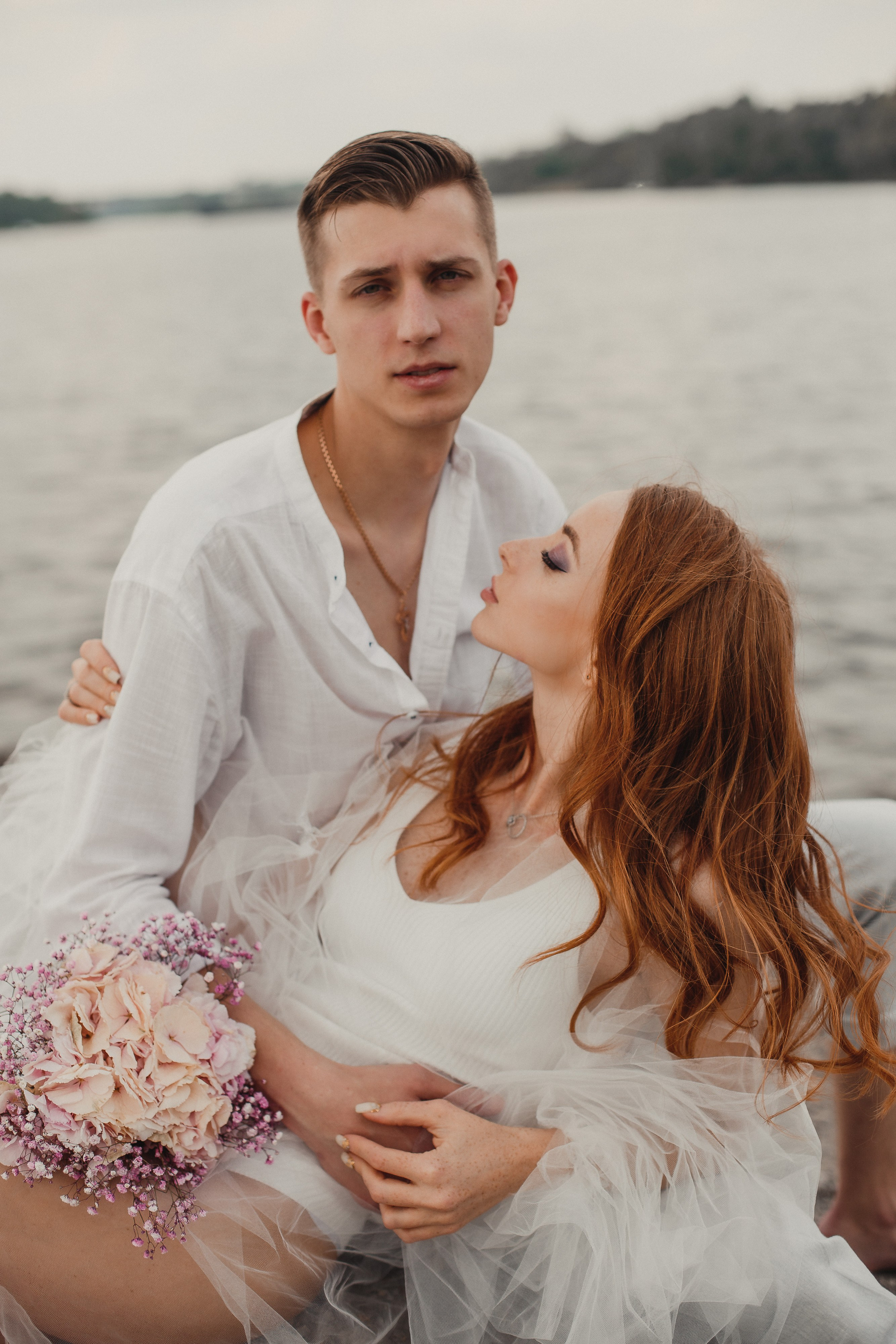 Не классическая на берегу. Креативный и женский Фотограф Омске Наталья Лебедева