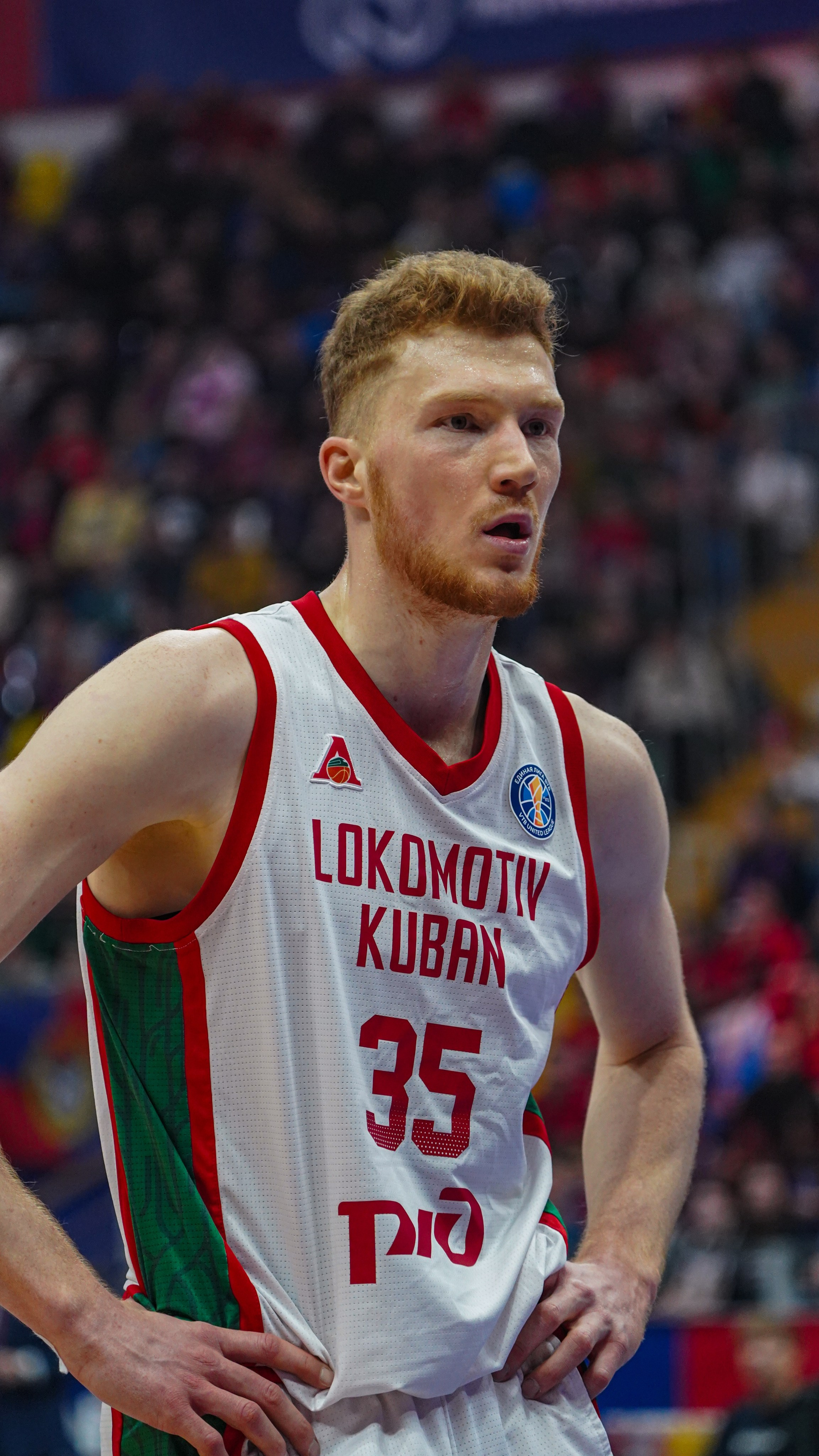 Баскетбол. ЦСКА-Локомотив Кубань (19.01.25). Автомобильный фотограф Шакая Кирилл