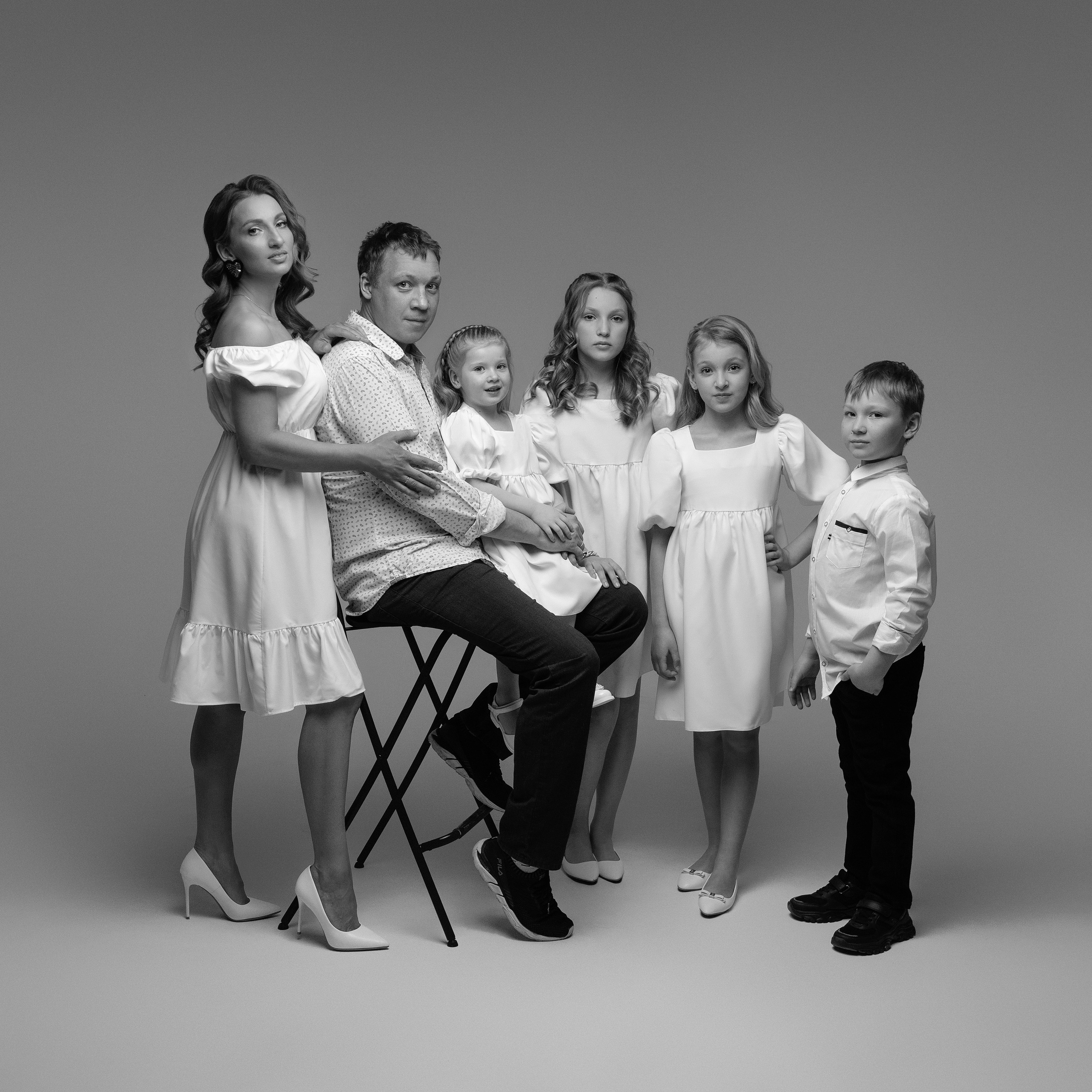 Алёна с семьёй. Фотограф беременности в Екатеринбурге Илона Филатьева