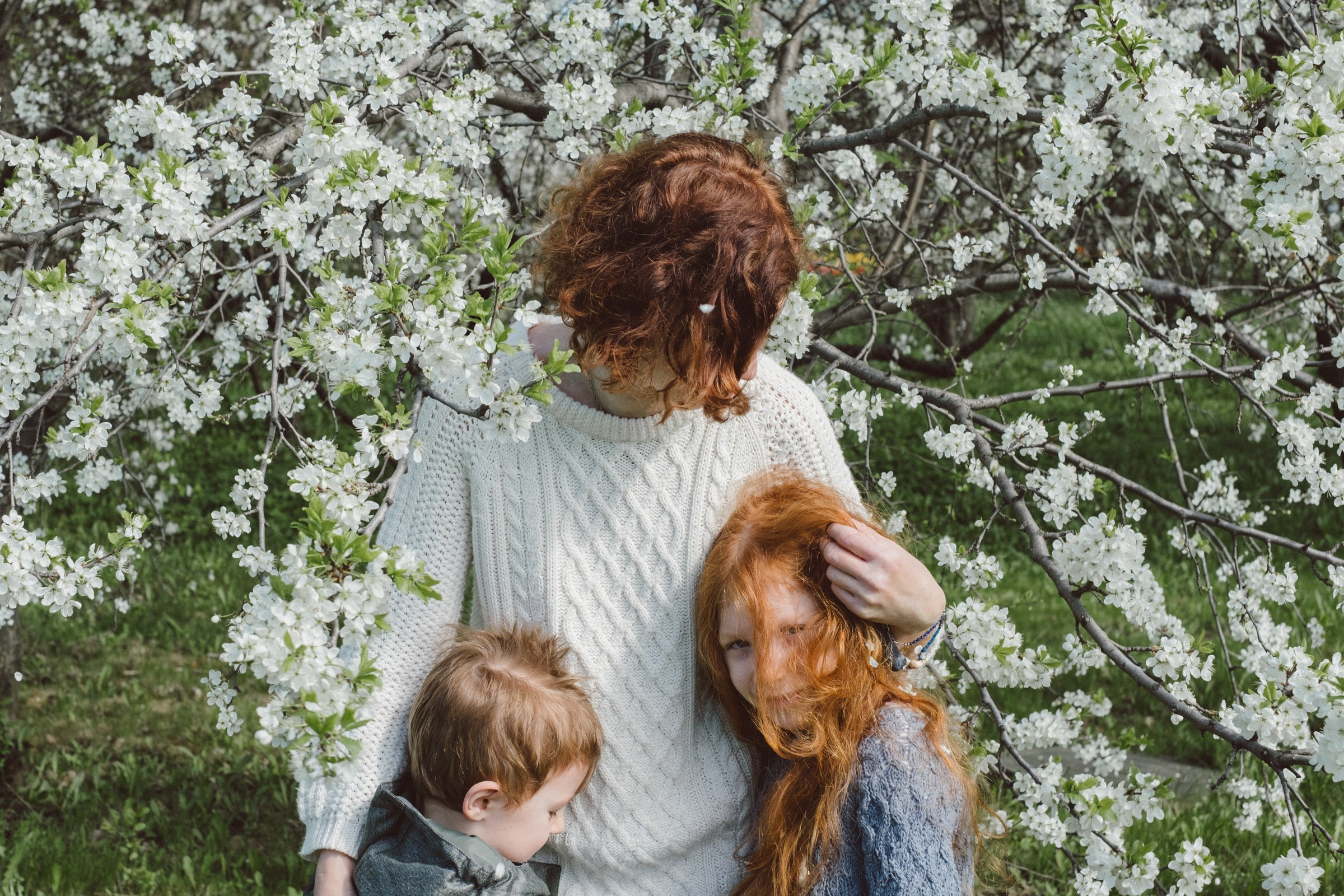 Время года-весна. Свадебные и семейные фотографы в Москве Максим и Оксана Первомай