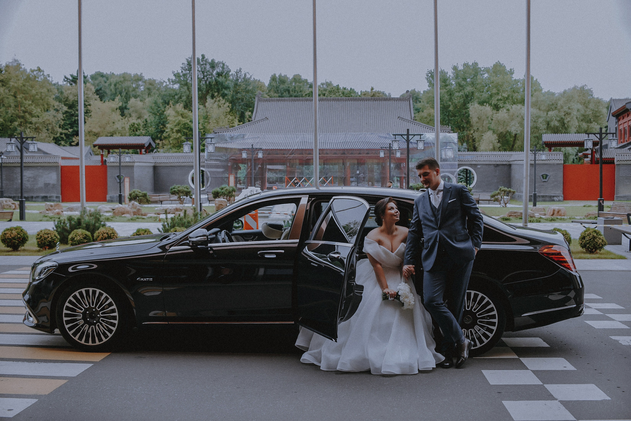 Love.com: Главная страница нашего счастья. Свадебный и семейный фотограф в Москве Сажина Кристина КиМ. Свадебный оператор в Москве Сажин Максим