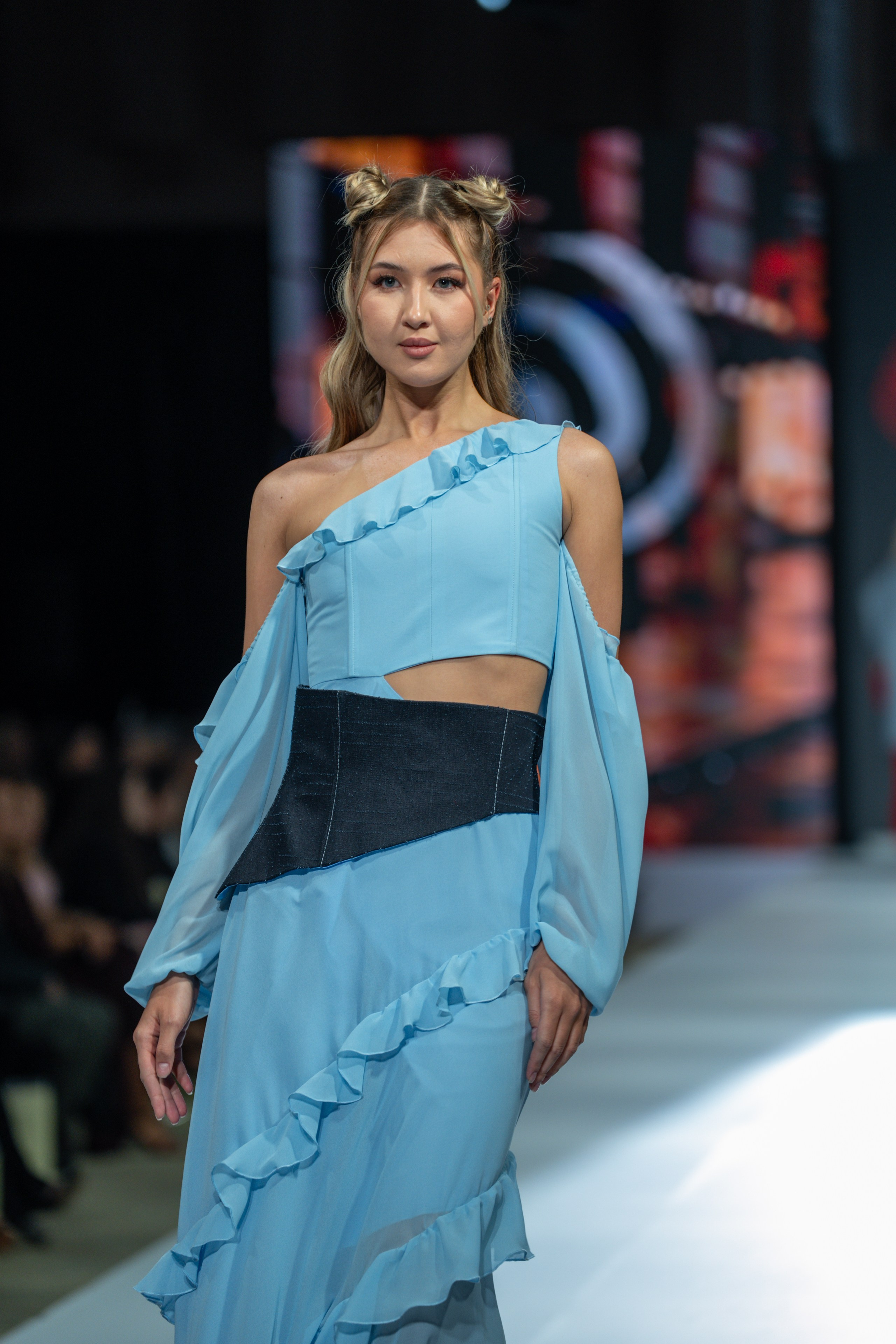 EURASIAN FASHION WEEK DJADI. Сайт Алматинского НЮ АРТ, будуар и фэшн фотографа Дениса Карпенко