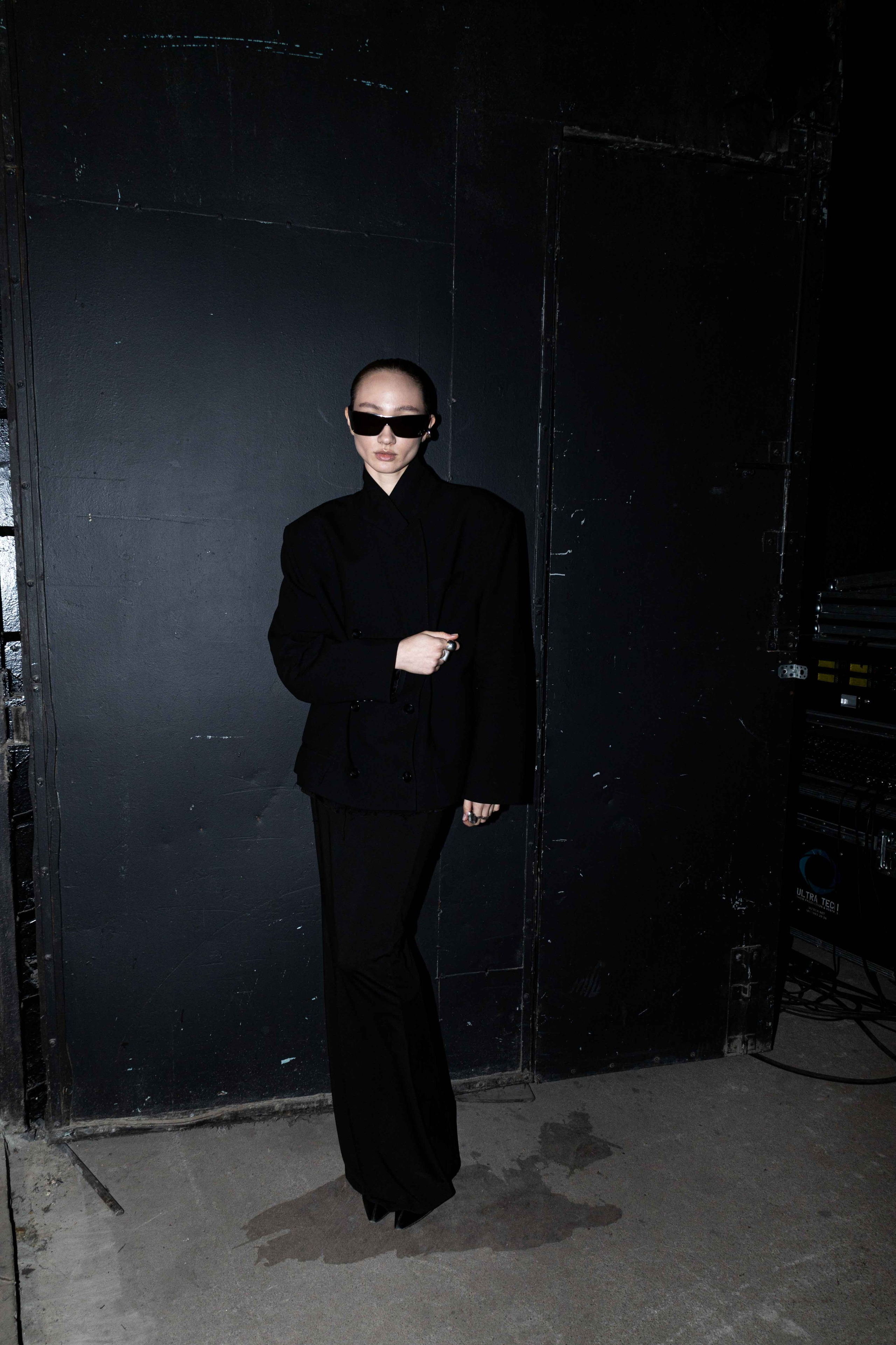 Auxi Backstage. VICTORIA SHU