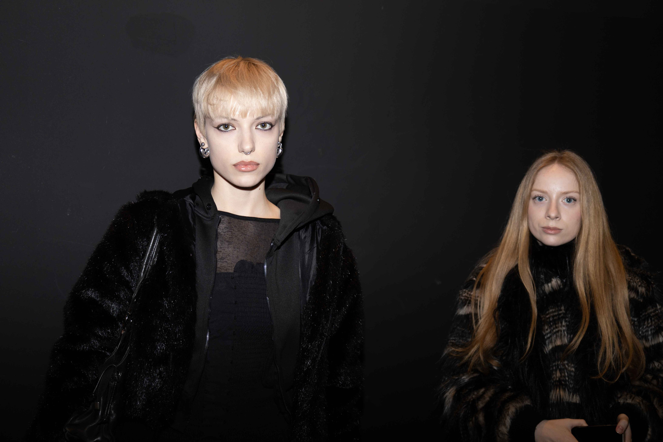 Auxi Backstage. VICTORIA SHU