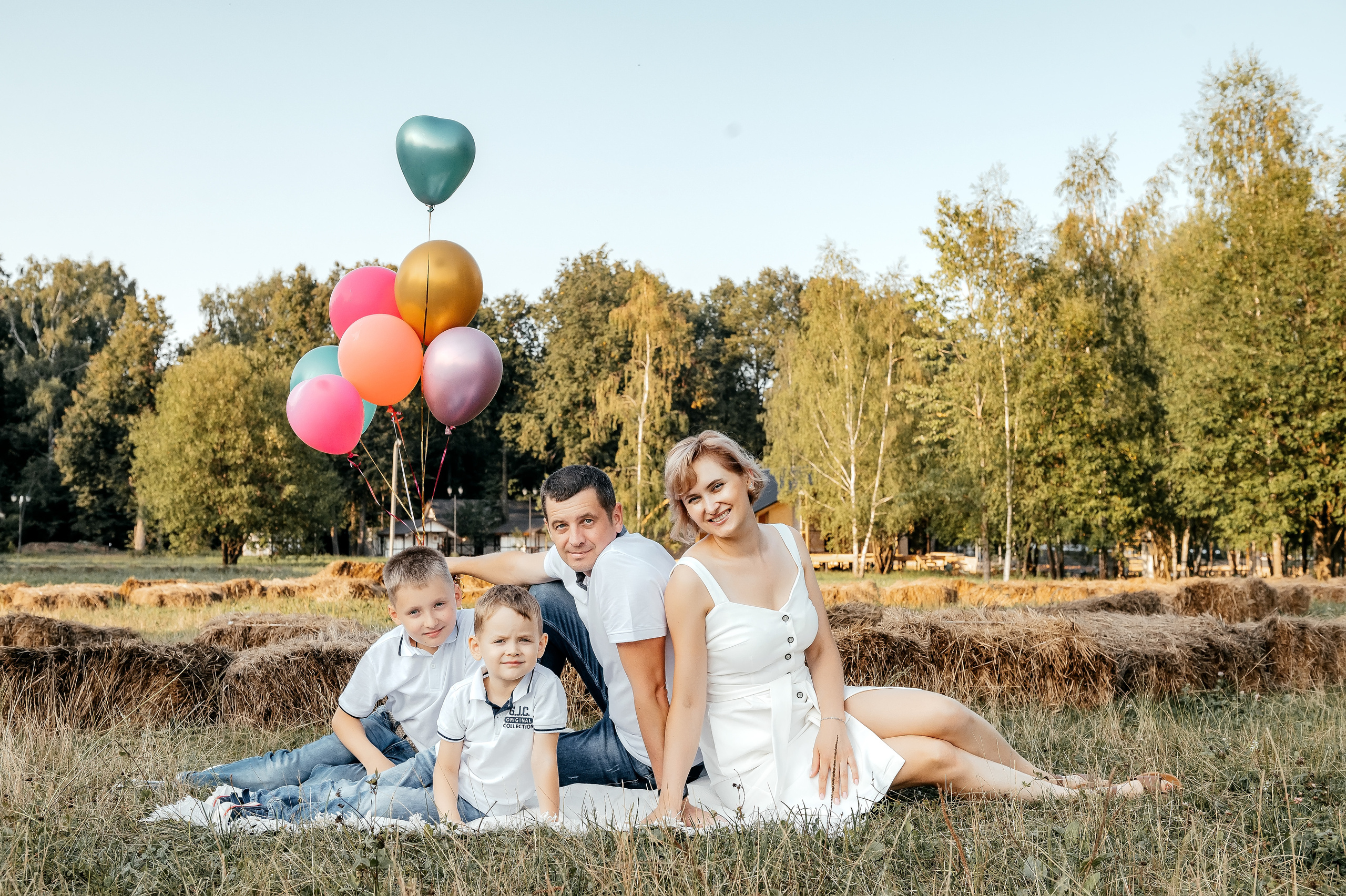 Елена и семья в Гребнево. Свадебный и семейный фотограф Виктория Носачёва. Щелково, Москва и МО