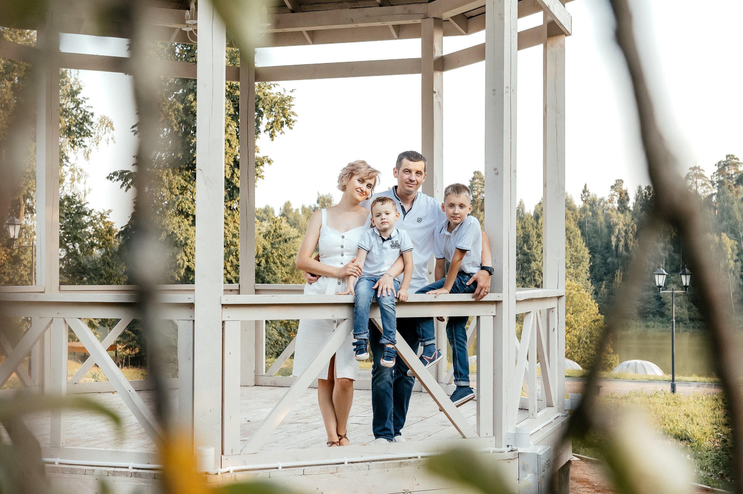 Елена и семья в Гребнево. Свадебный и семейный фотограф Виктория Носачёва. Щелково, Москва и МО