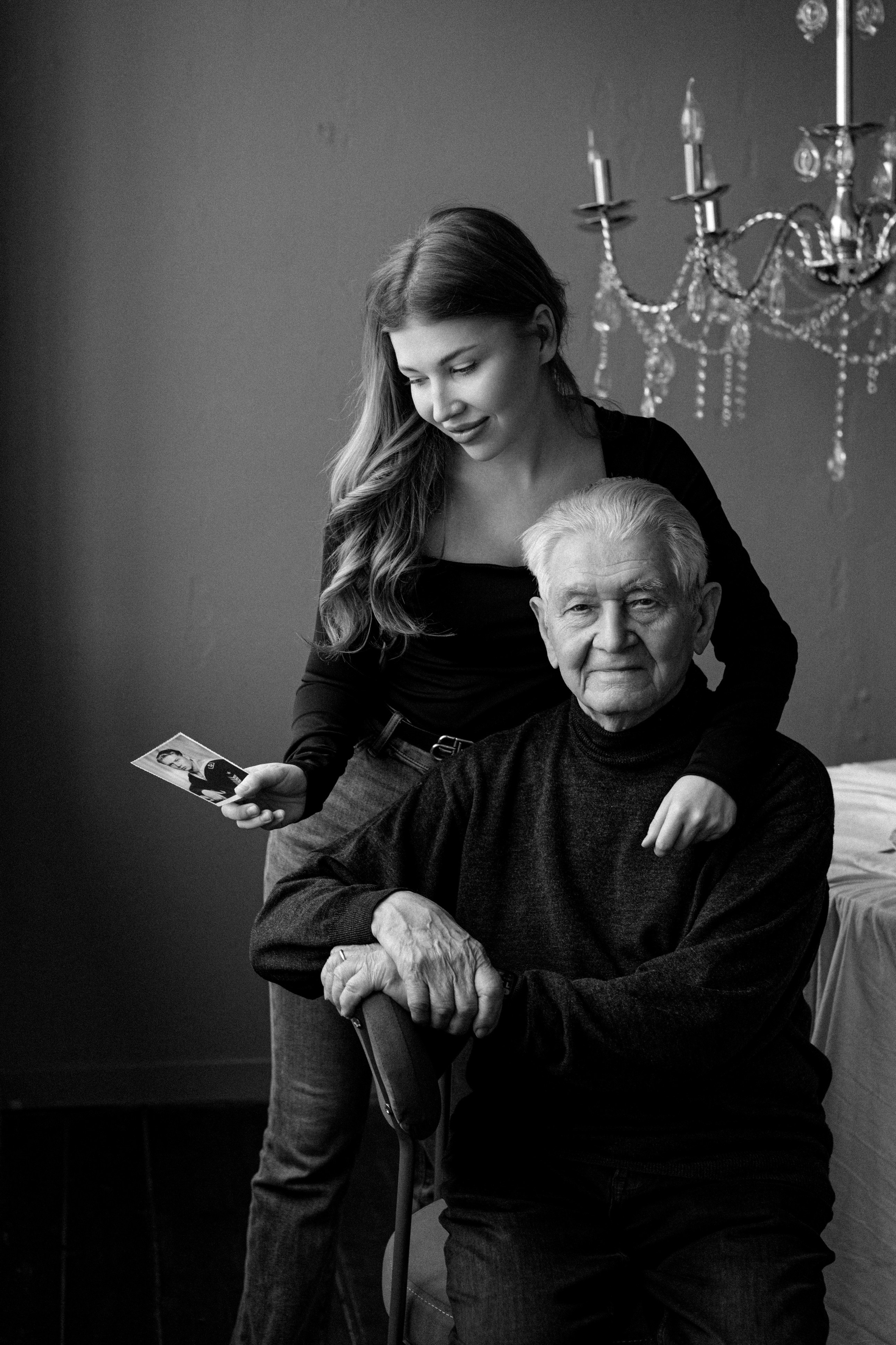 Анастасия и дедушка. Свадебный и семейный фотограф в Калининграде Анастасия Гриценко