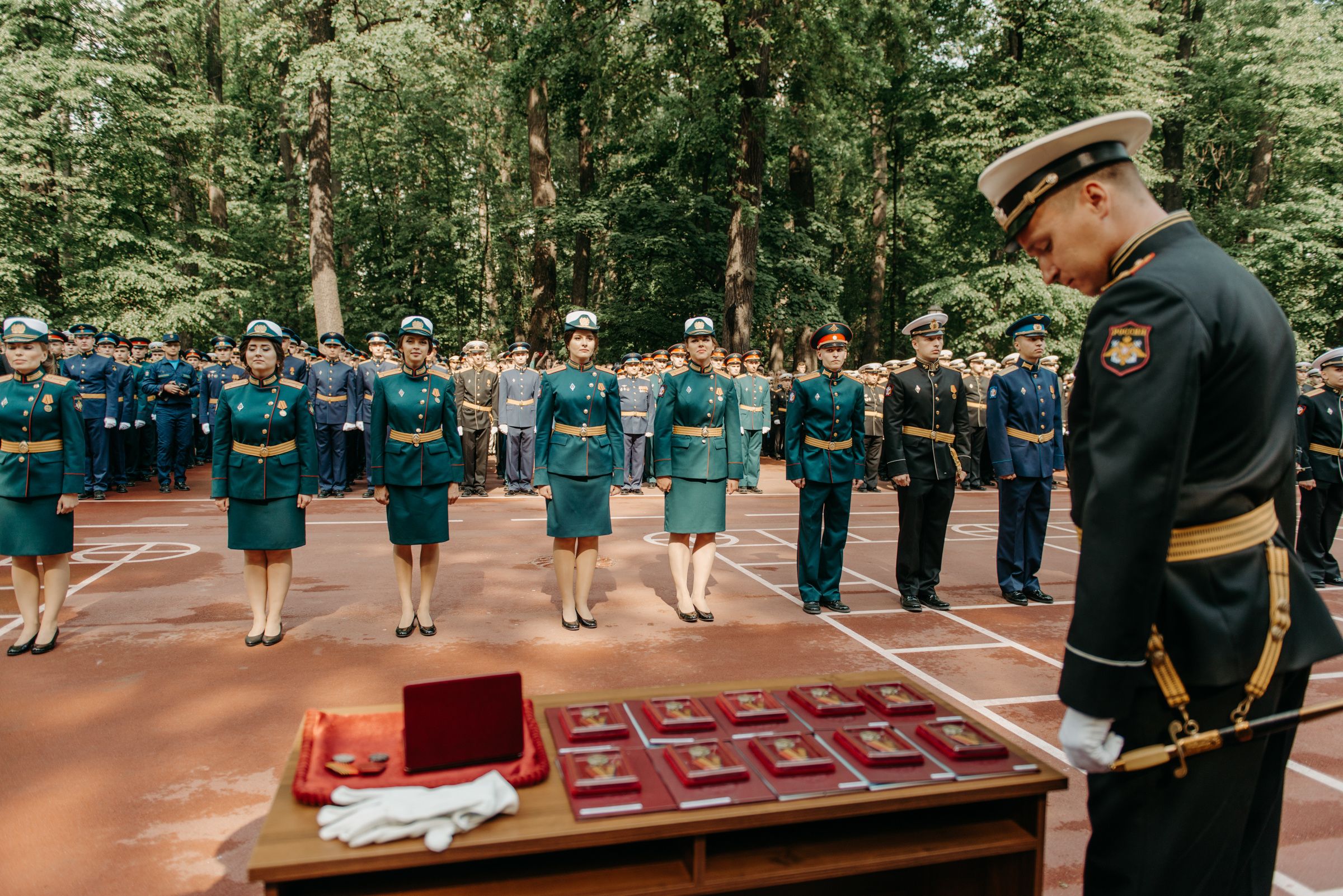 Фотограф на выпускной в Военно Медицинской Академии. Свадебный фотограф в Санкт-Петербурге Венера Ахметова