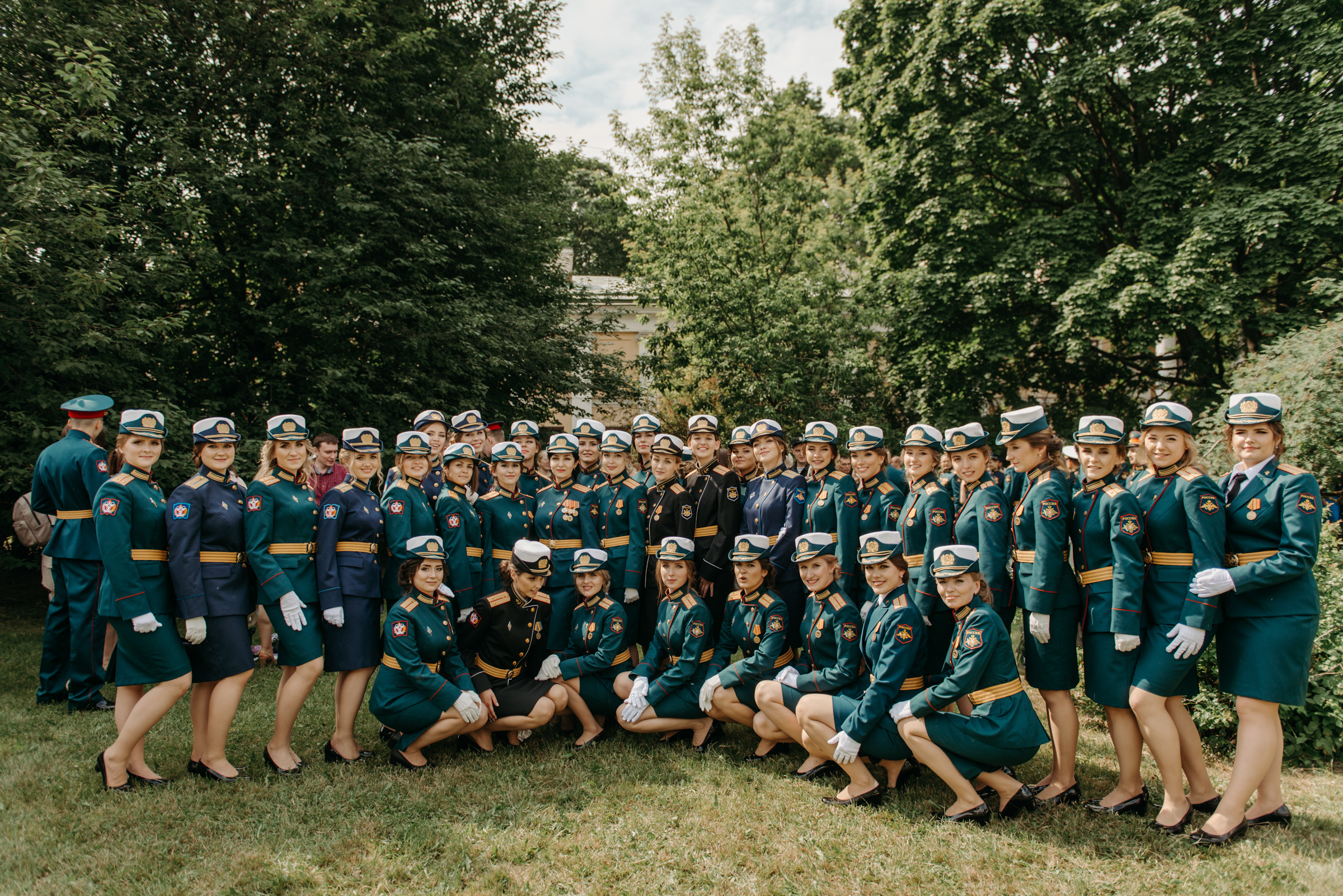 Фотограф на выпускной в Военно Медицинской Академии. Свадебный фотограф в Санкт-Петербурге Венера Ахметова