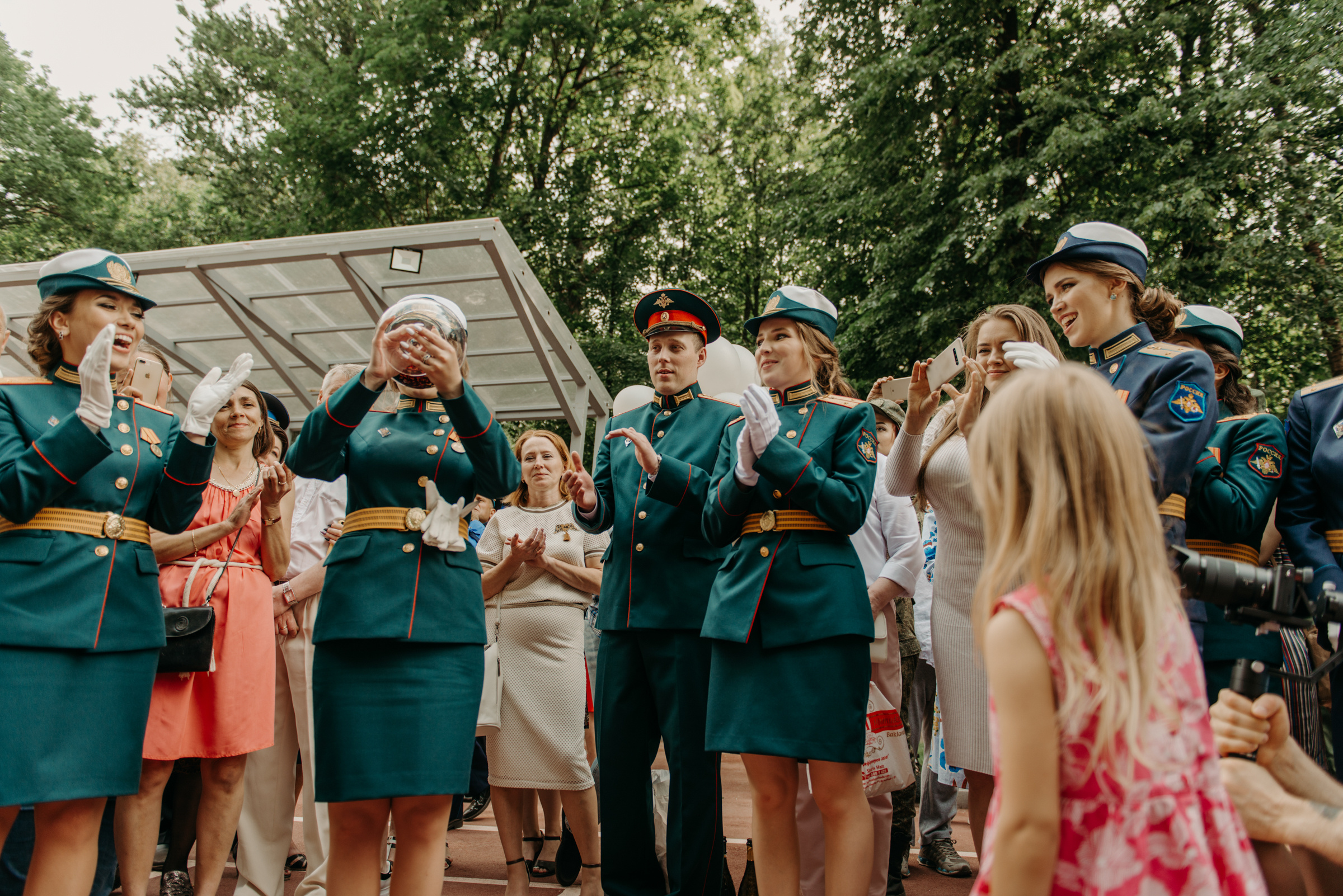 Фотограф на выпускной в Военно Медицинской Академии. Свадебный фотограф в Санкт-Петербурге Венера Ахметова
