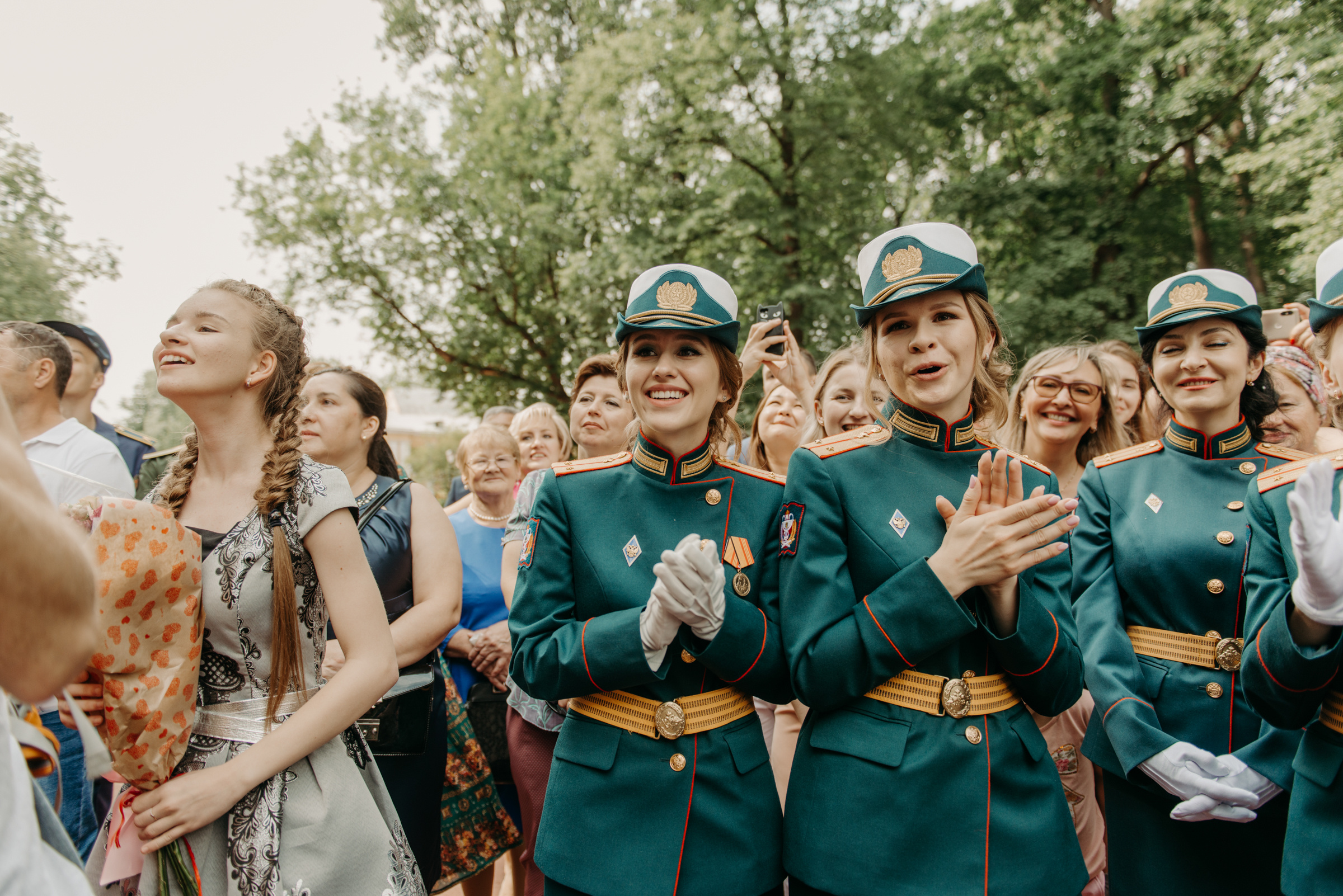 Фотограф на выпускной в Военно Медицинской Академии. Свадебный фотограф в Санкт-Петербурге Венера Ахметова