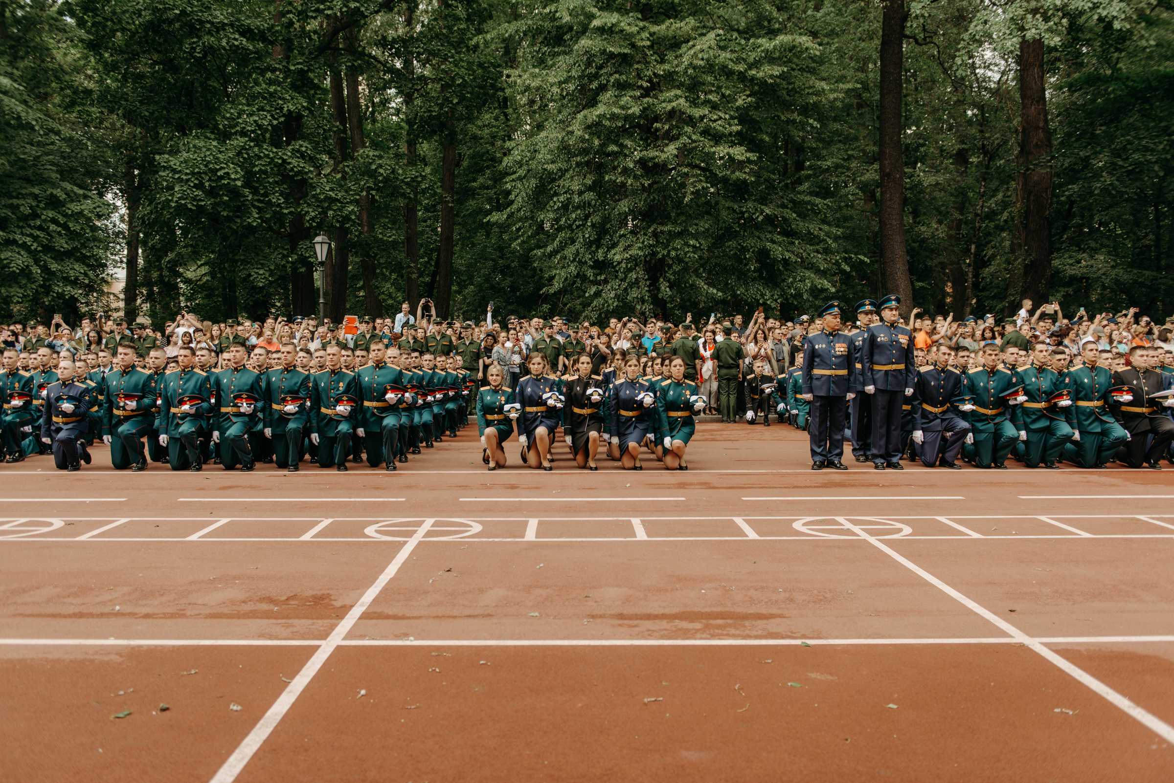 Фотограф на выпускной в Военно Медицинской Академии. Свадебный фотограф в Санкт-Петербурге Венера Ахметова