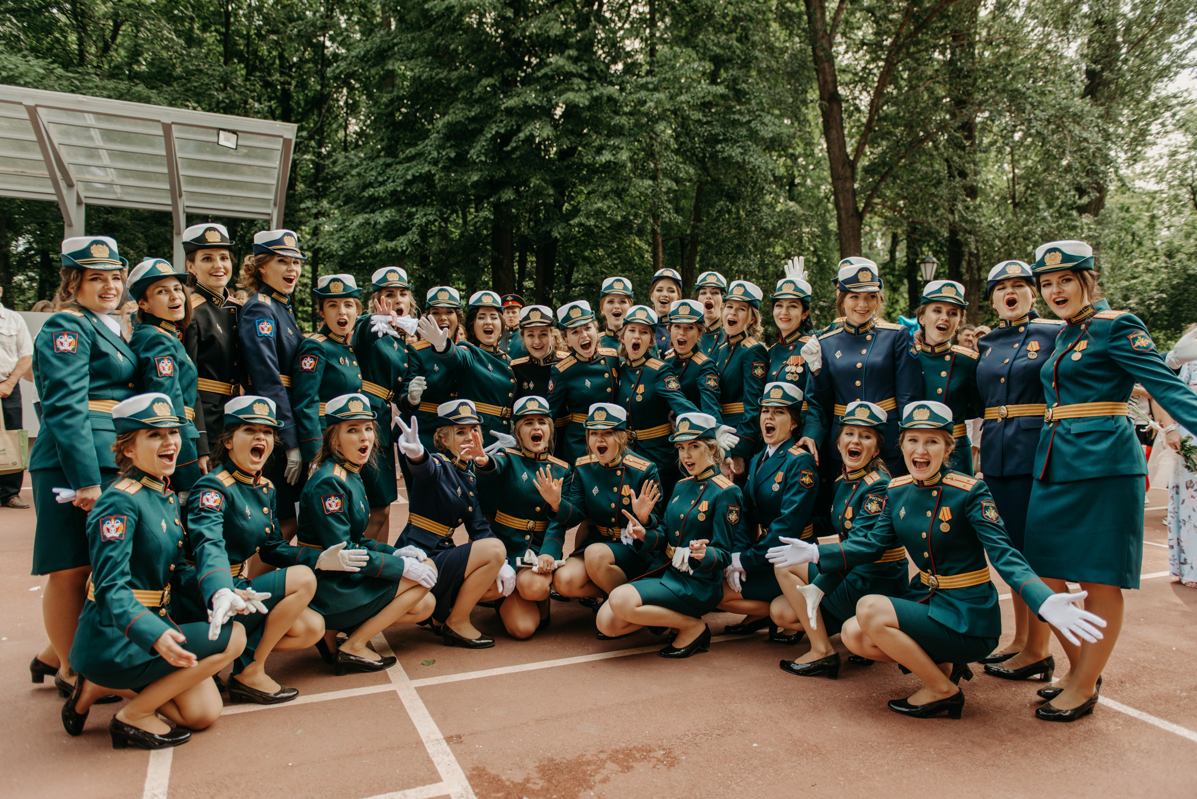Фотограф на выпускной в Военно Медицинской Академии. Свадебный фотограф в Санкт-Петербурге Венера Ахметова