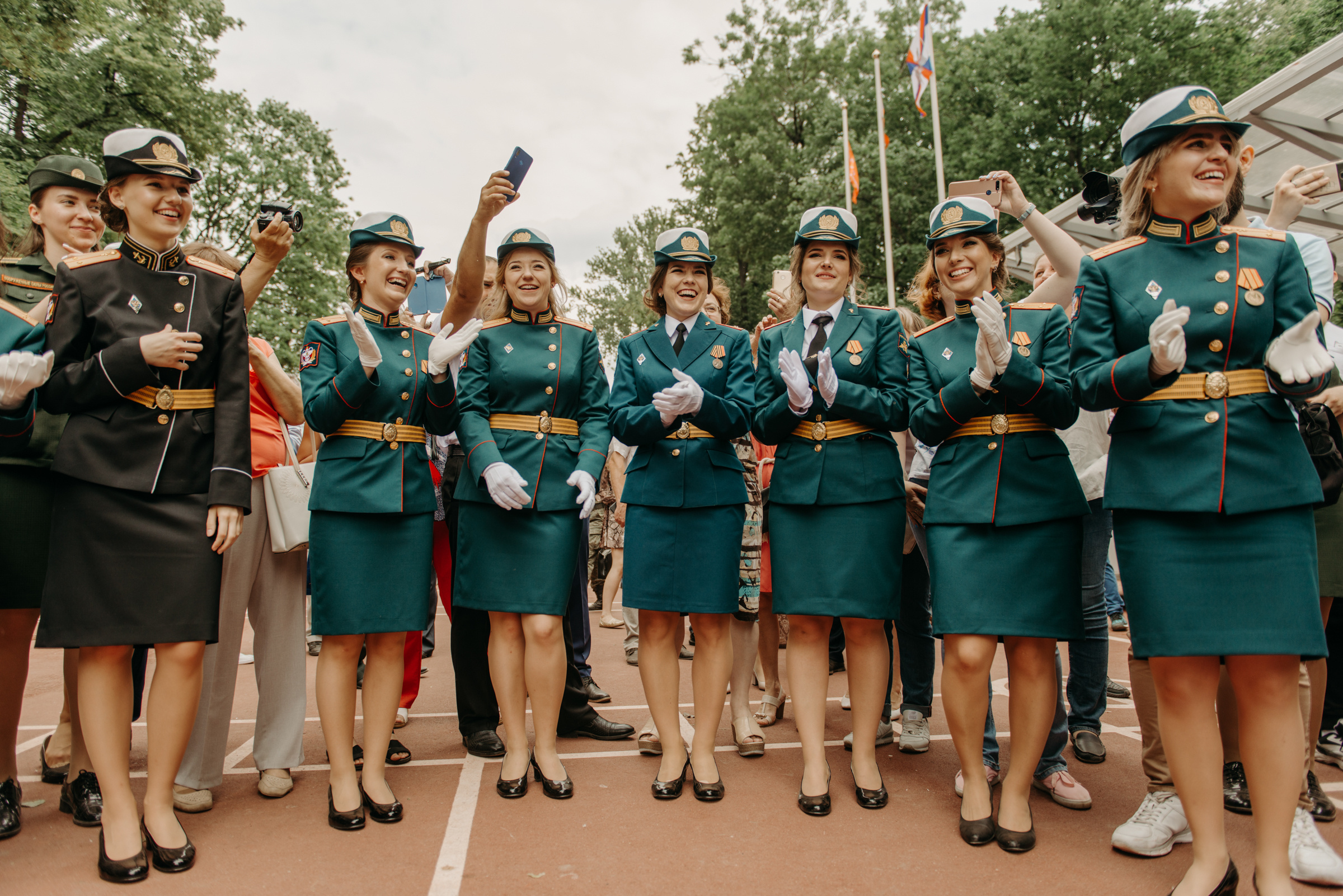 Фотограф на выпускной в Военно Медицинской Академии. Свадебный фотограф в Санкт-Петербурге Венера Ахметова
