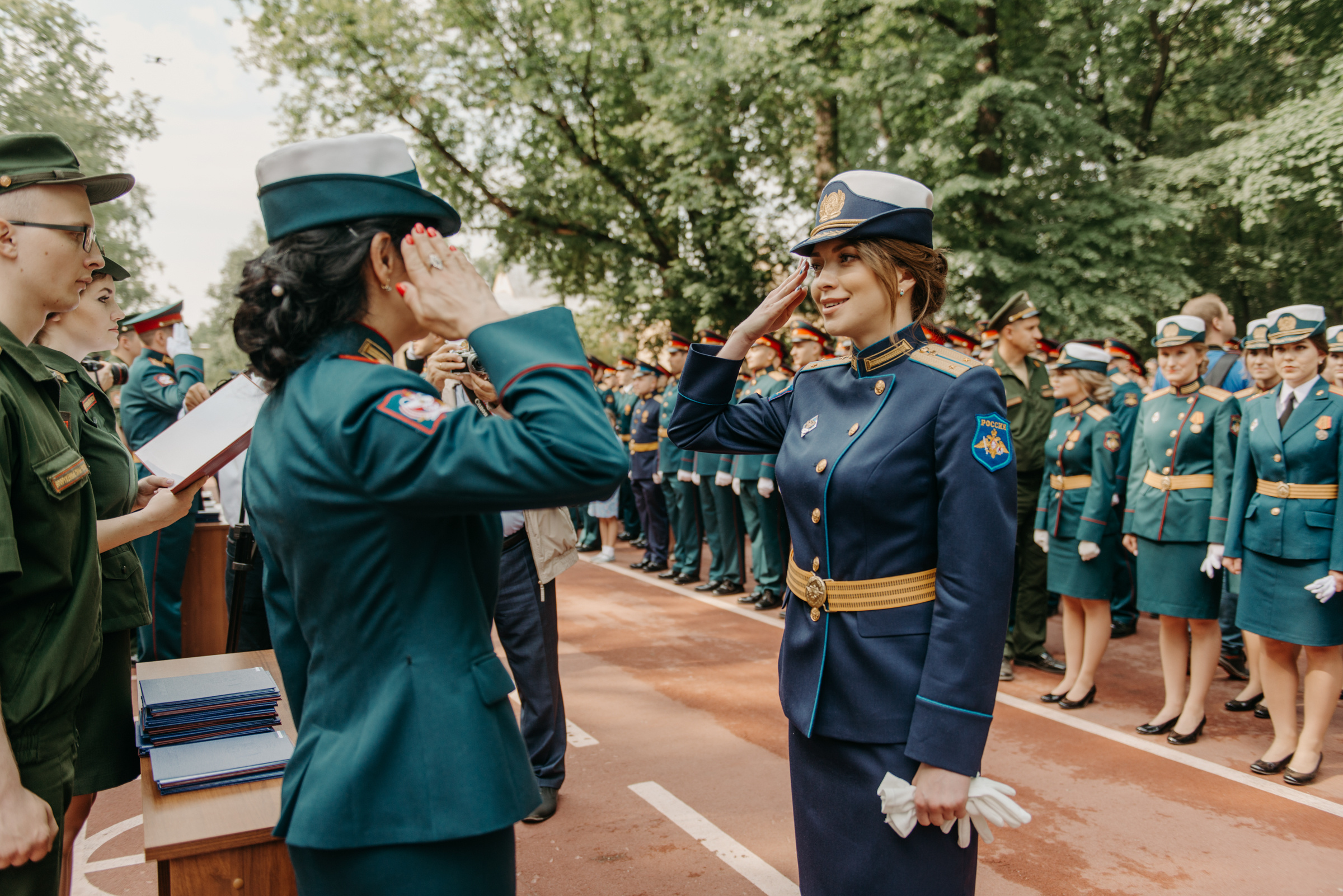 Фотограф на выпускной в Военно Медицинской Академии. Свадебный фотограф в Санкт-Петербурге Венера Ахметова