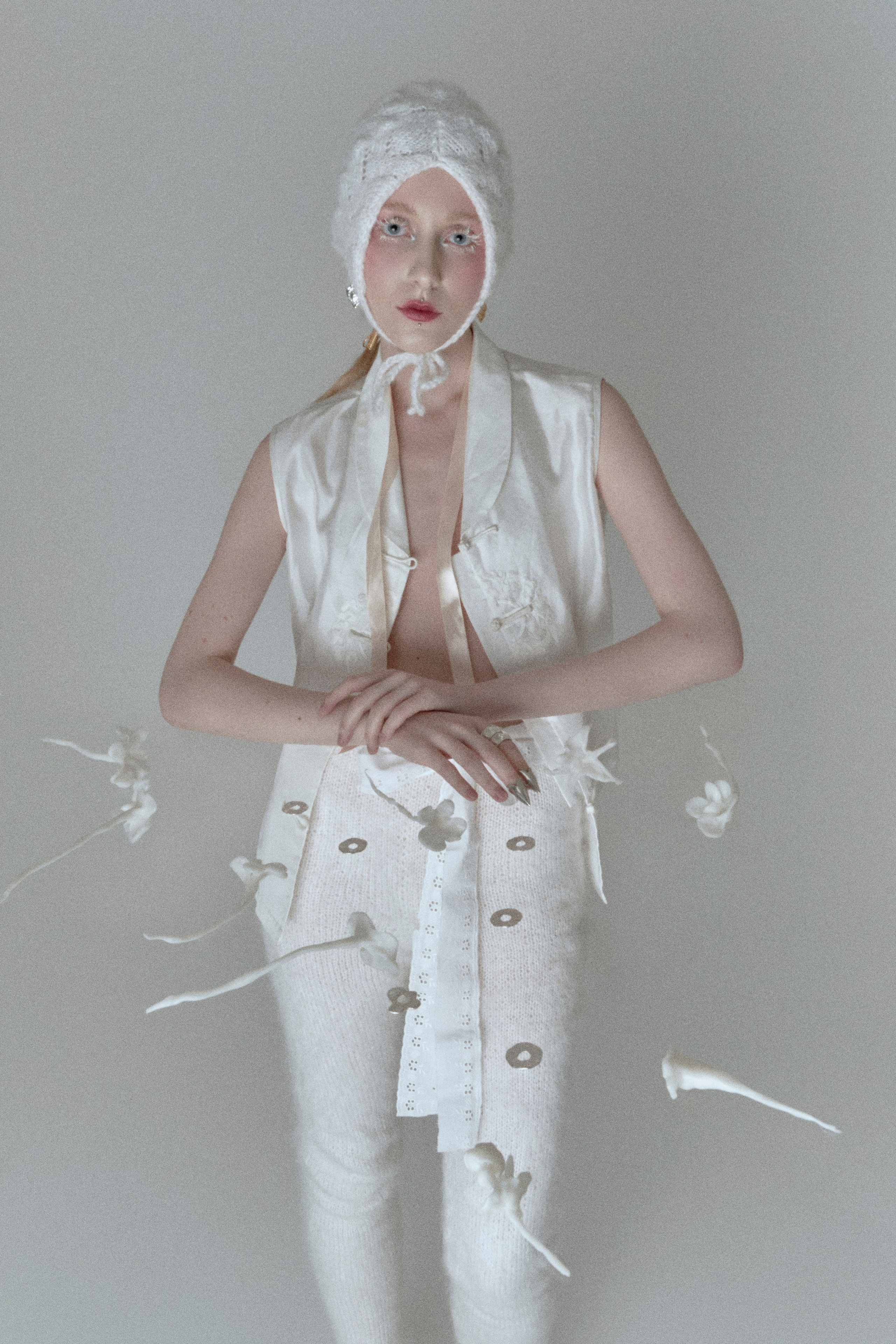 White Flowers. Rischele