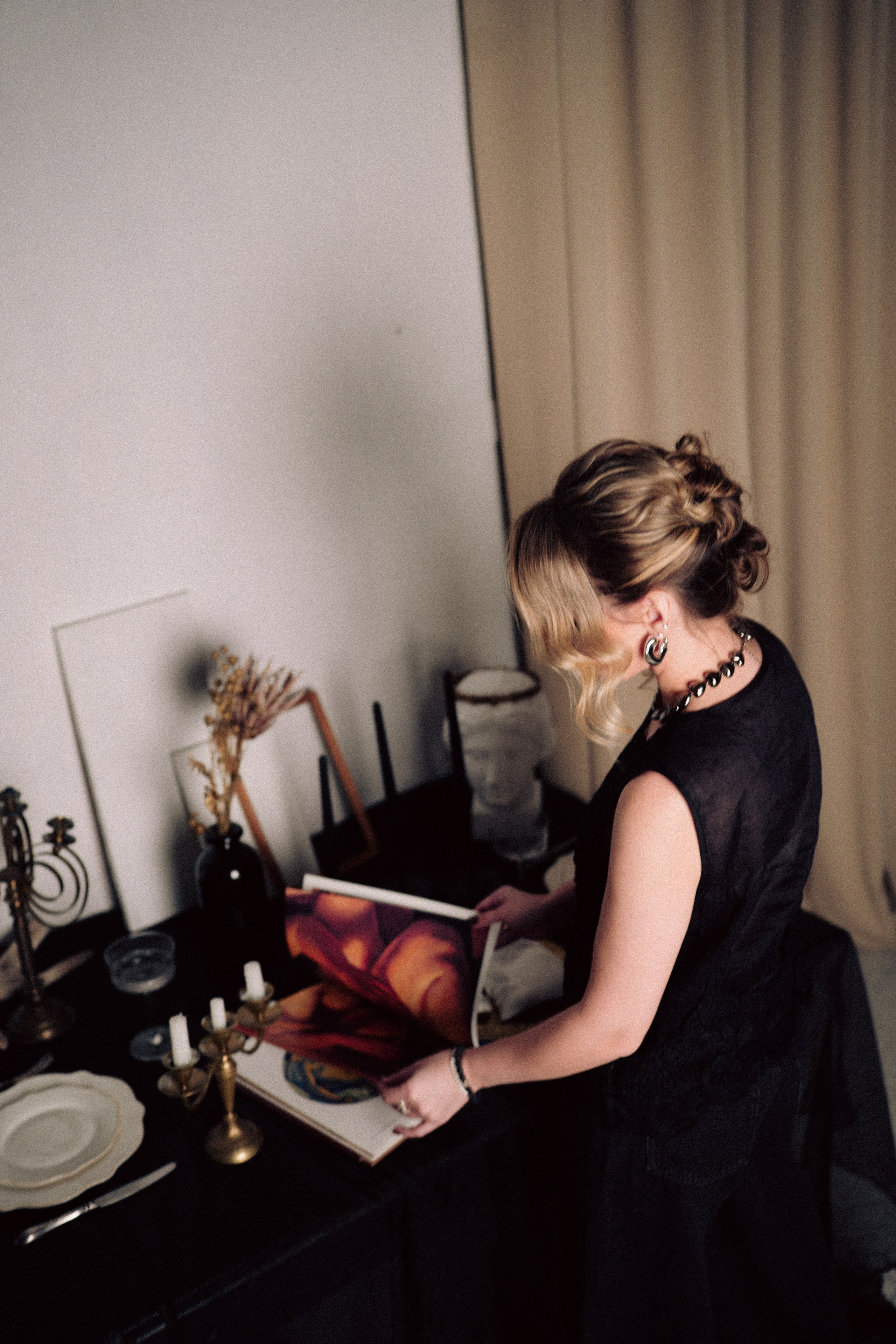 НОВОГОДНЯЯ ФОТОСЕСИИЯ В СТУДИИ ДЛЯ ДЕВУШКИ И ПРОГУЛКА ПО ЧЕРНЫШЕВСКОЙ. Профессиональный фотограф, Санкт-Петербург — Виктория Богомолова