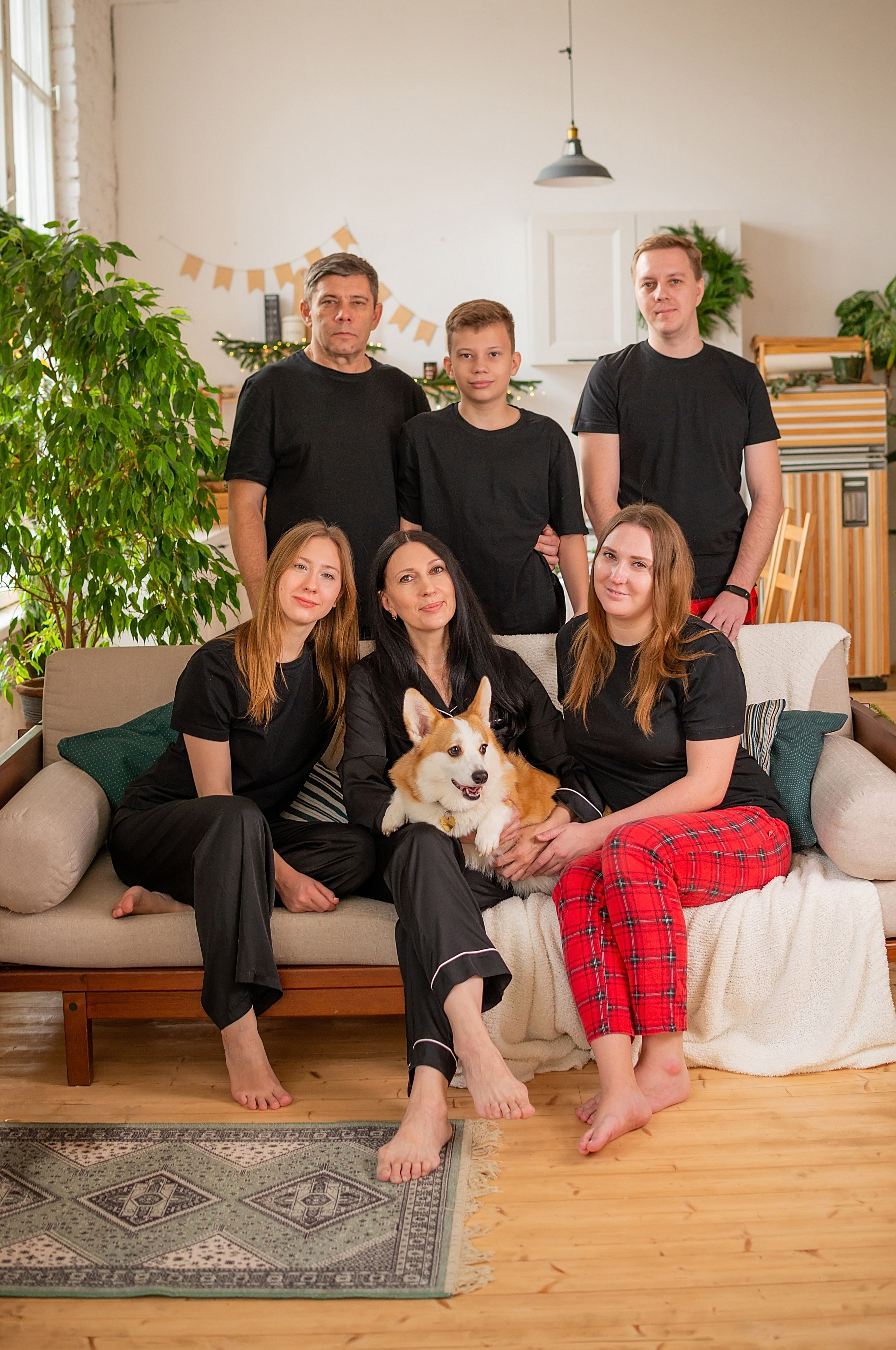 Новогодняя семейная фотосессия в Краснодаре 2023-2024. Фотограф новорожденных Краснодар Малышенко Надежда