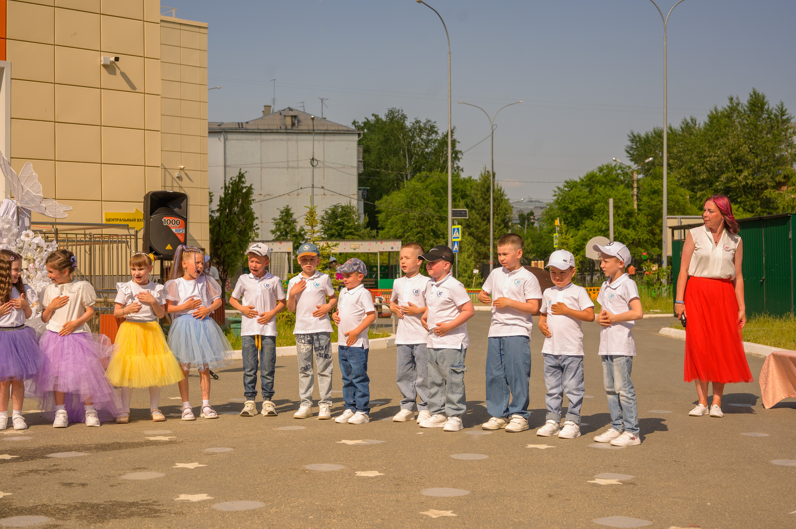 Репортаж выпускного группа «Фантазёры» 3 садик. Фотограф новорожденных, семейный детский в Тюмени Татьяна Морозова