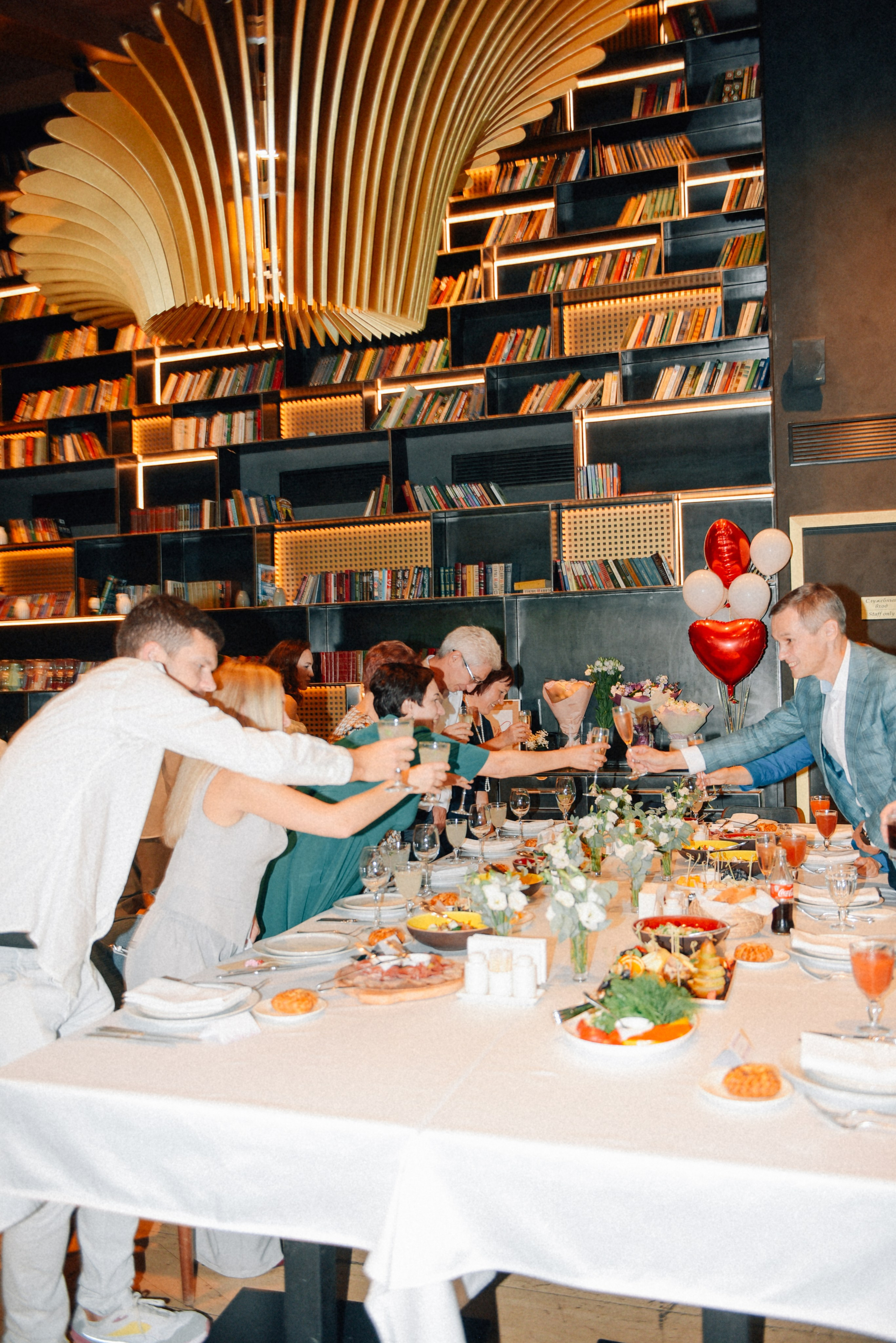 Павел и Деля Свадебный ужин. Фотограф Лола Волна, город Москва
