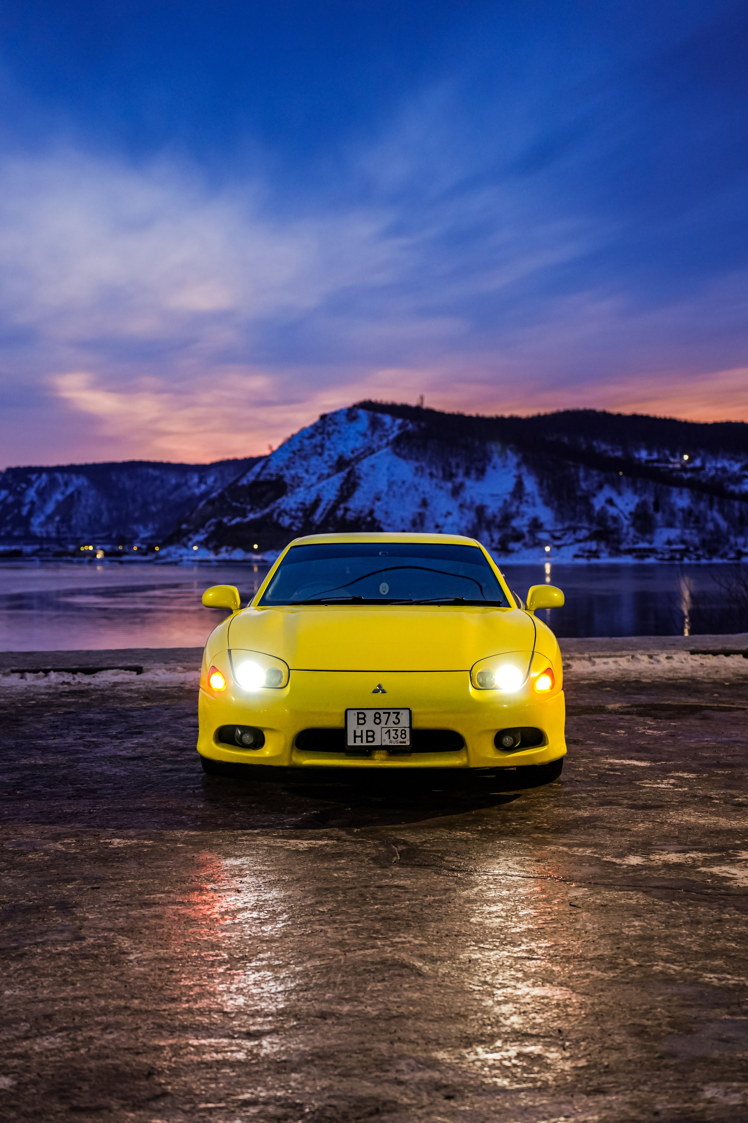 Mitsubishi GTO 25'. Фотограф, видеограф и пилот дрона на Байкале