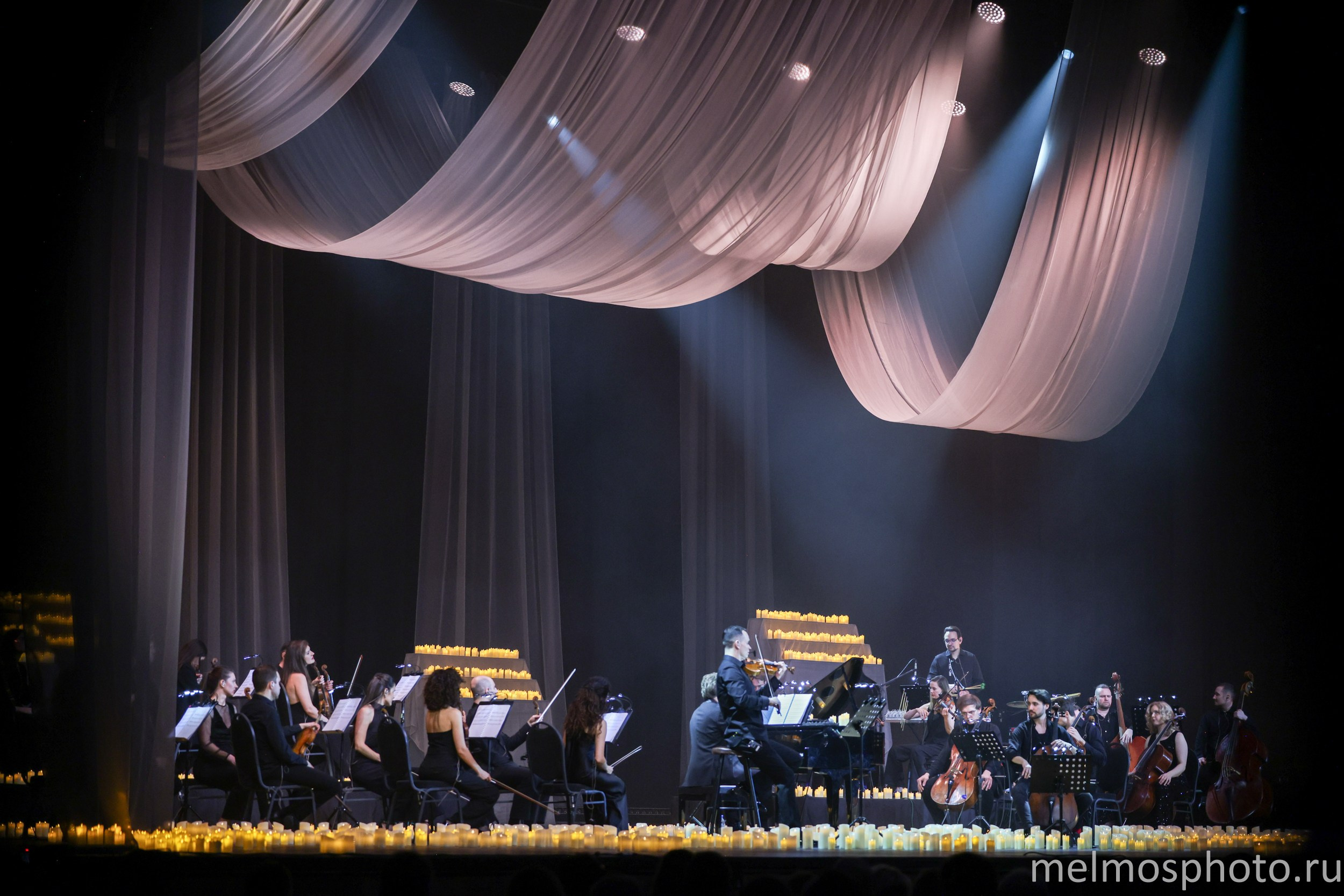 Experience I Imperial Orchestra «Шоу саундреков.Людовико Эйнауди.». Reportage, architectural, fine art photographer Lena Melnikova in Moscow