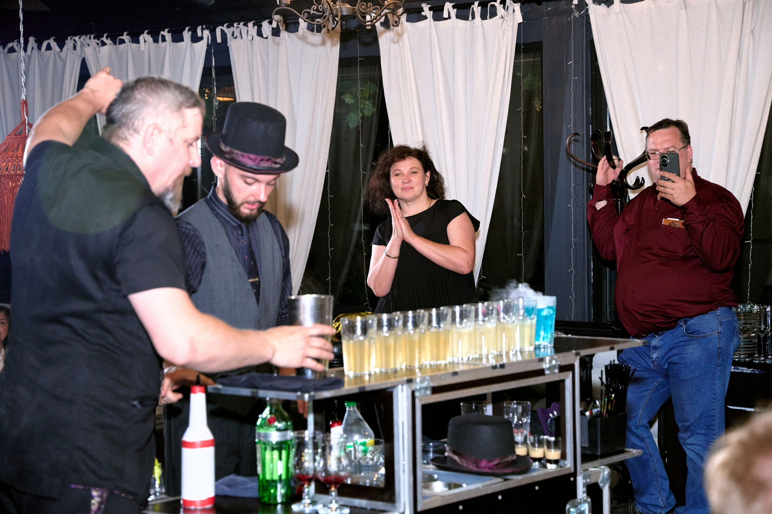 Выпускной 35 Сош. Фотограф Выпускные альбомы Таганрог Сергей Коробченко