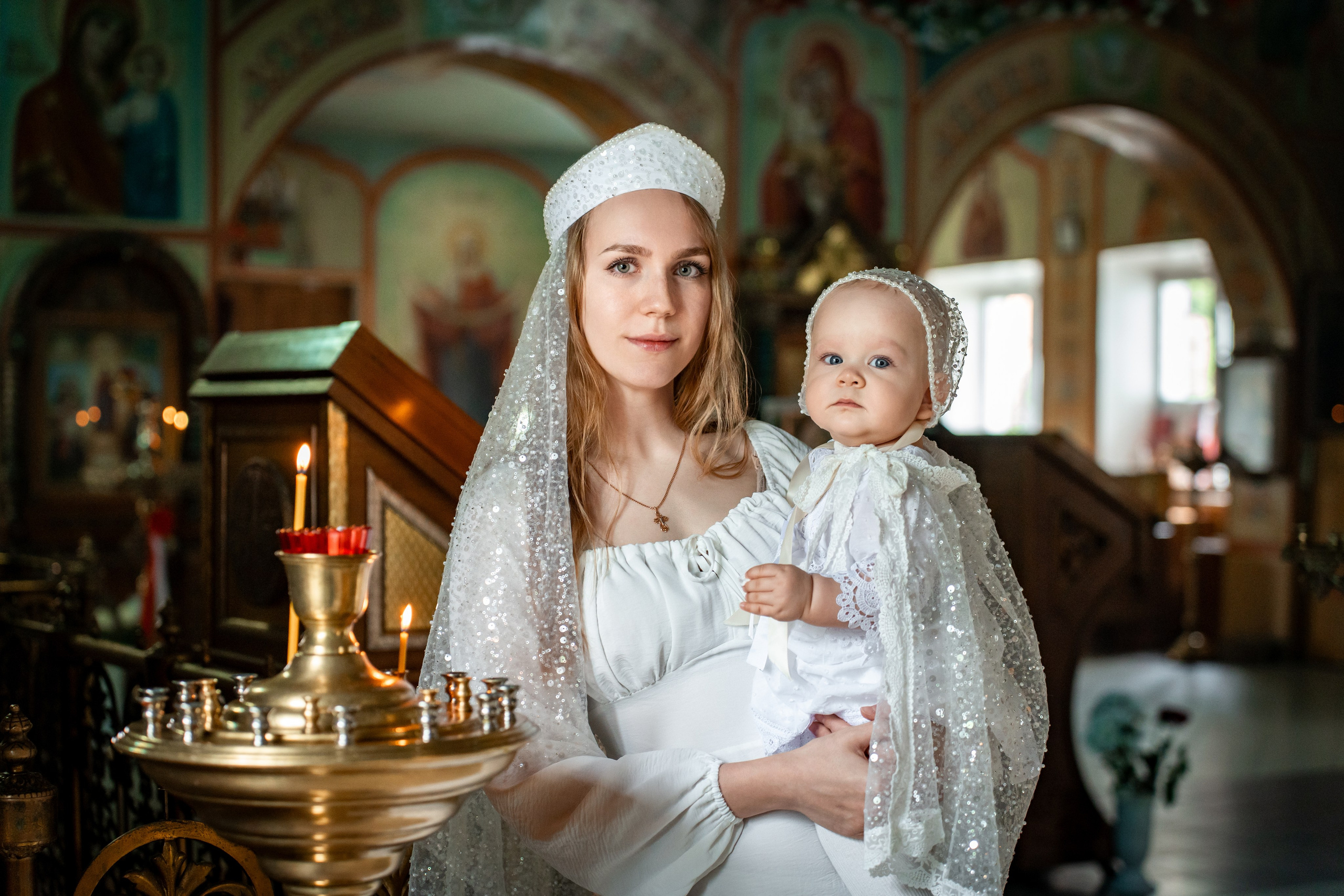 Крещение Таисии в г. Щекино храм в честь иконы Божией матери. Фотограф на Крещение Тула и Венчание в Туле, детский и семейный фотограф