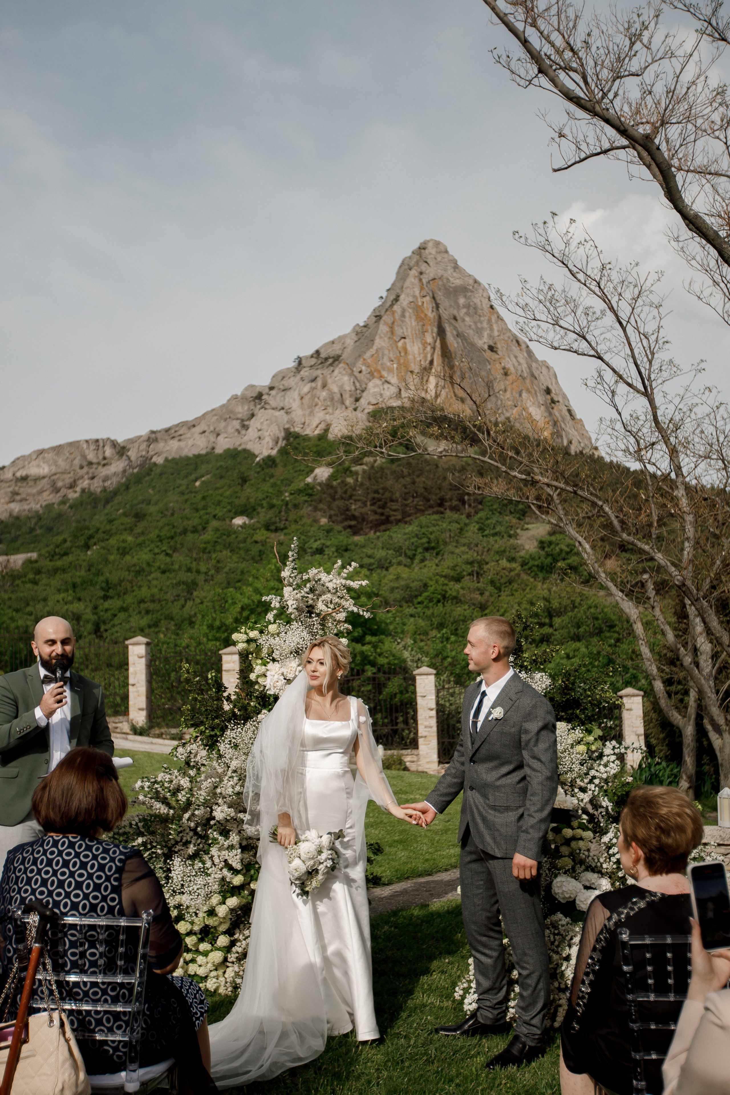 Денис и Алина. Белый замок. Фотограф Анна Лейман. Севастополь