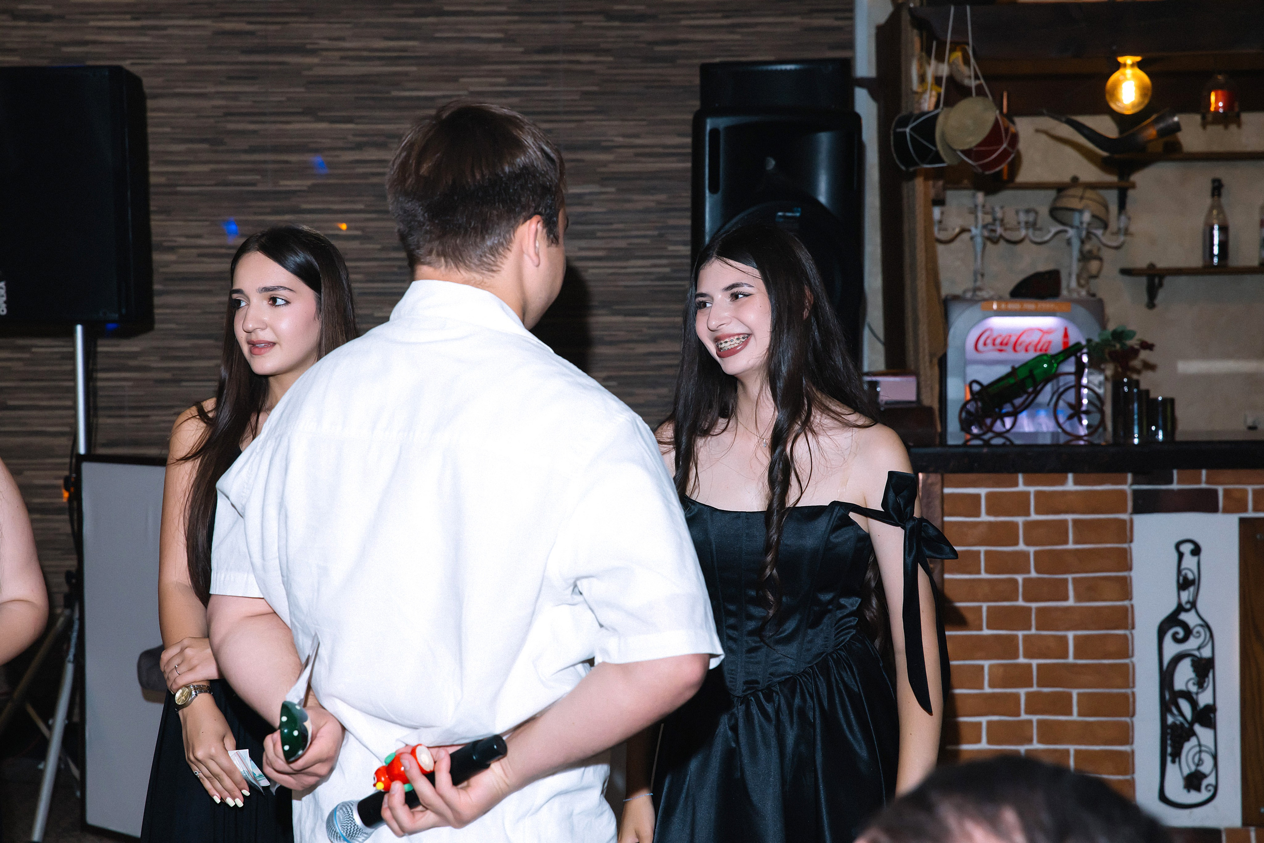 9 класс Гимназия 82. Фотограф и Видеограф в Краснодаре Юлия Солодченко