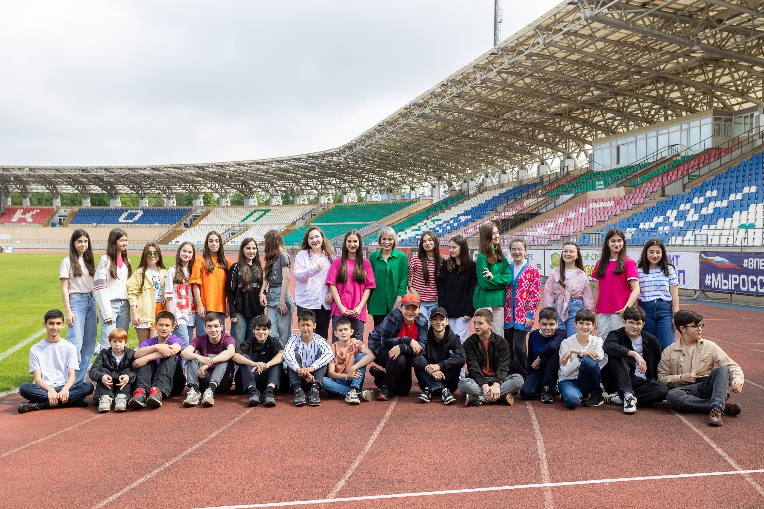 Фотосессия 7 класс Майкоп. Выпускные альбомы Майкоп, Краснодар Елена Золотарева