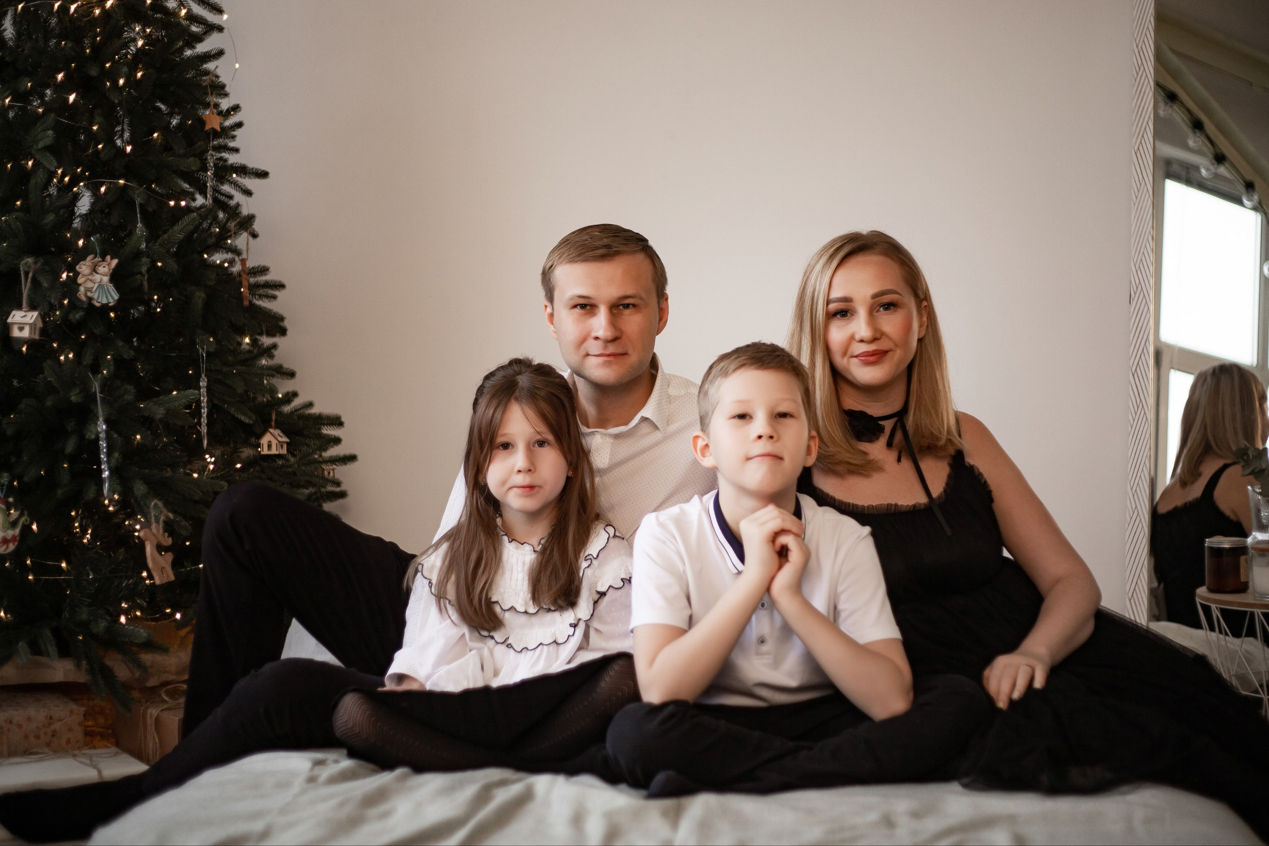 Папа Мама Ромчик и Златка. Семейная съемка — это красивый способ признаться своей семье в любви