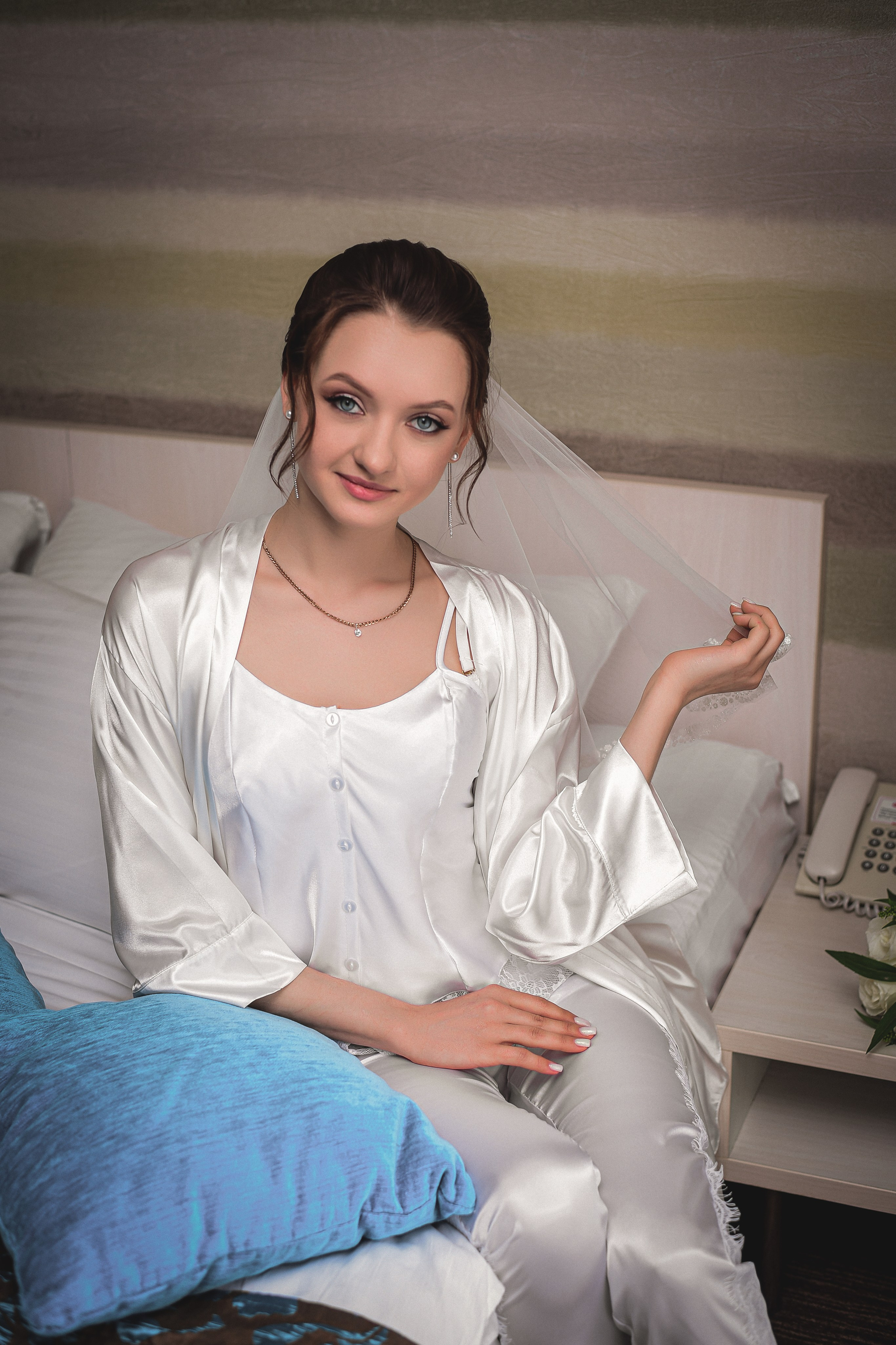 Съемка в студии, гостинице. Семейный и свадебный фотограф в Донецке Донская Анастасия