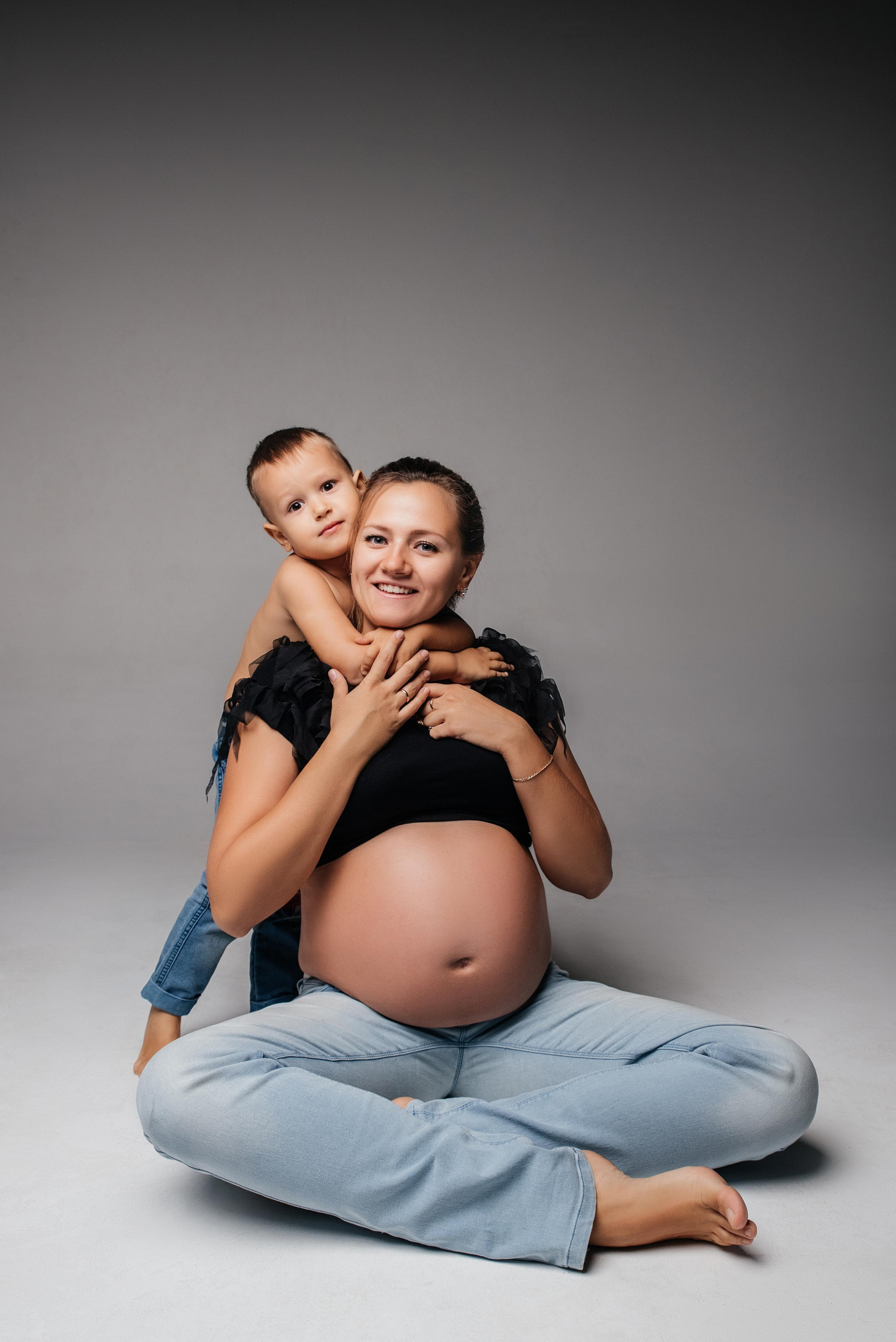 Семейная фотосессия с малышом в Новороссийске. Лана Абрамян-Фотограф новорожденных и беременных в Новороссийске Анапе