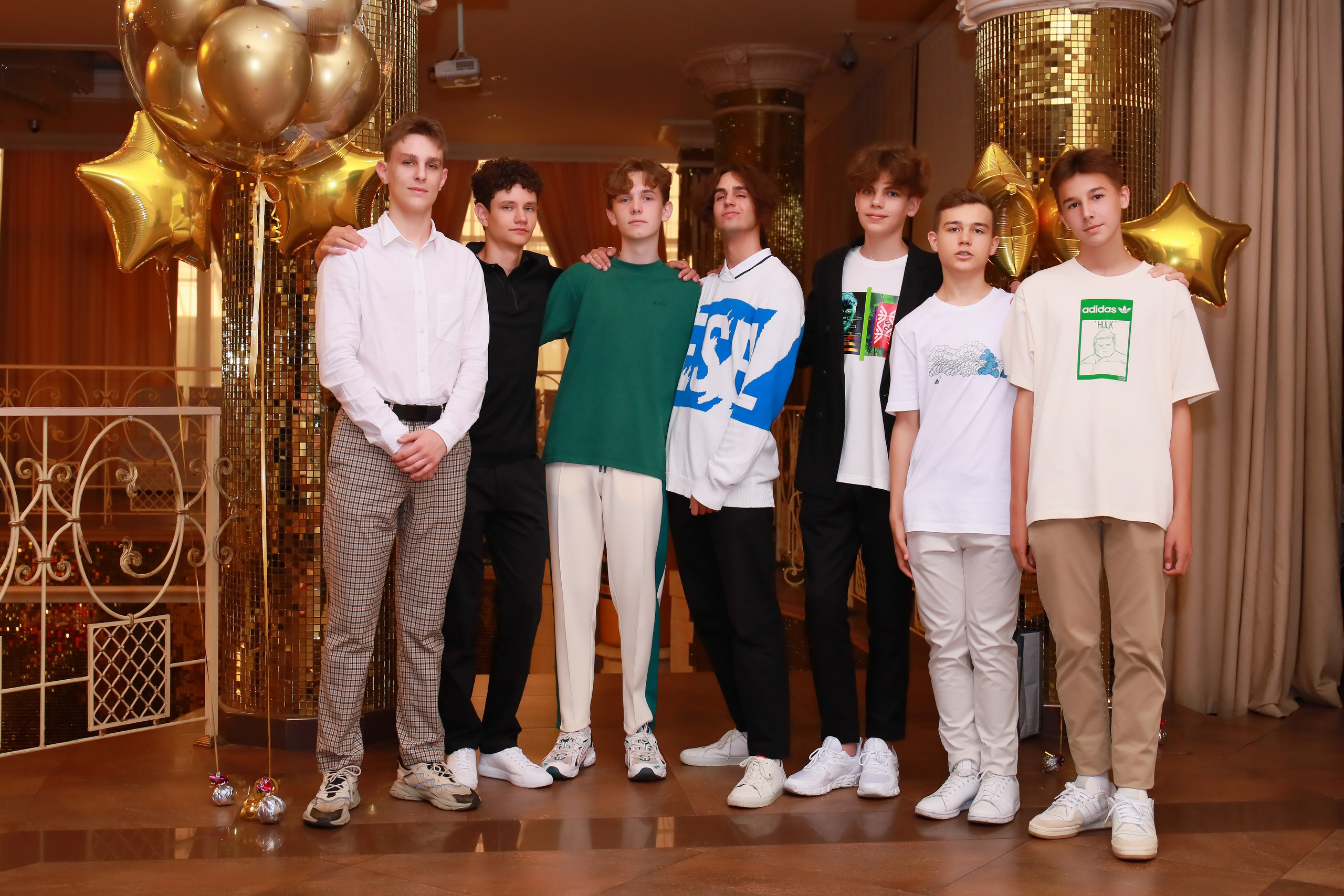 Champagne, банкетный зал. Детский семейный фотограф Краснодар