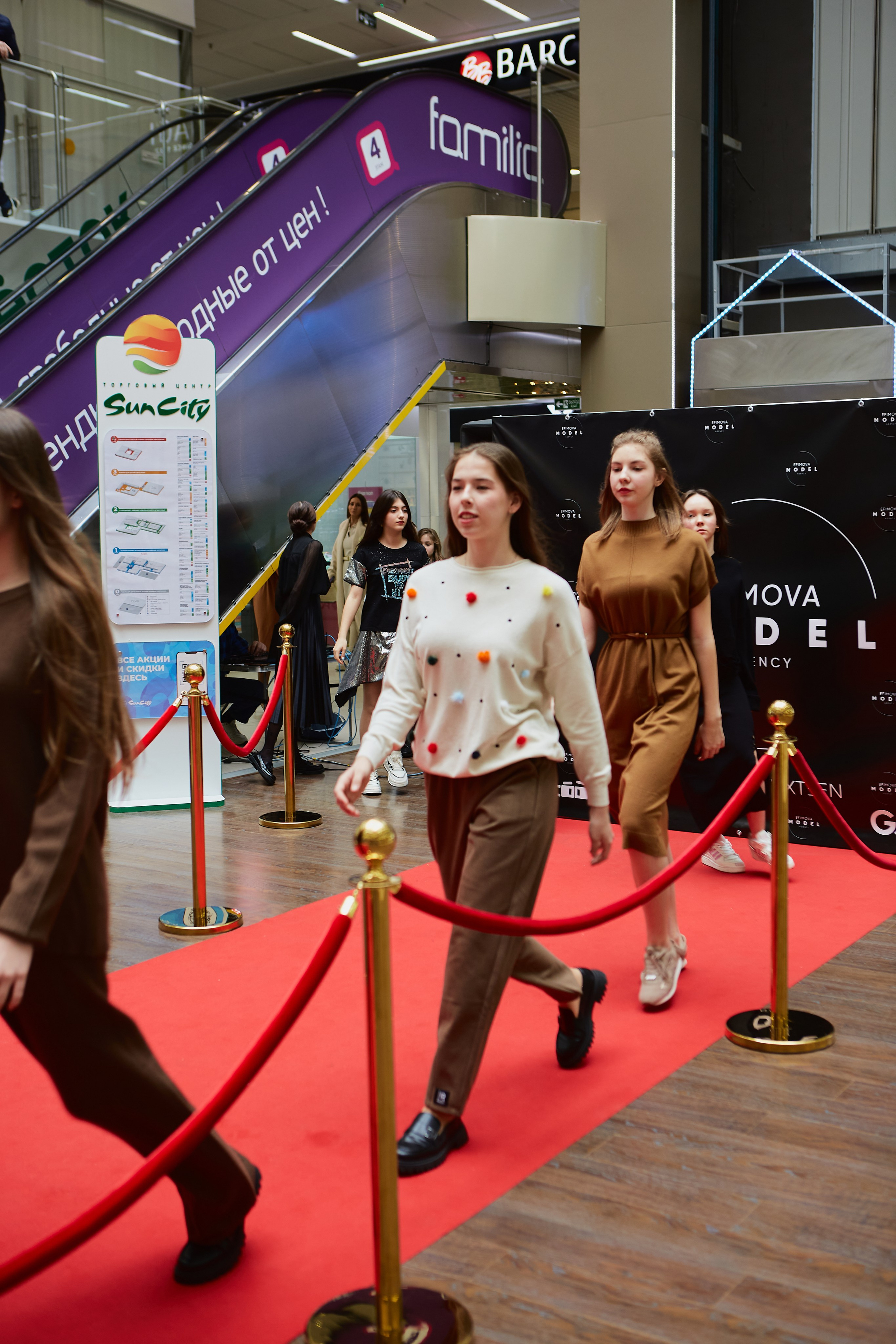 FASHION SHOW ТЦ Sun City. Efimova Model Agency
