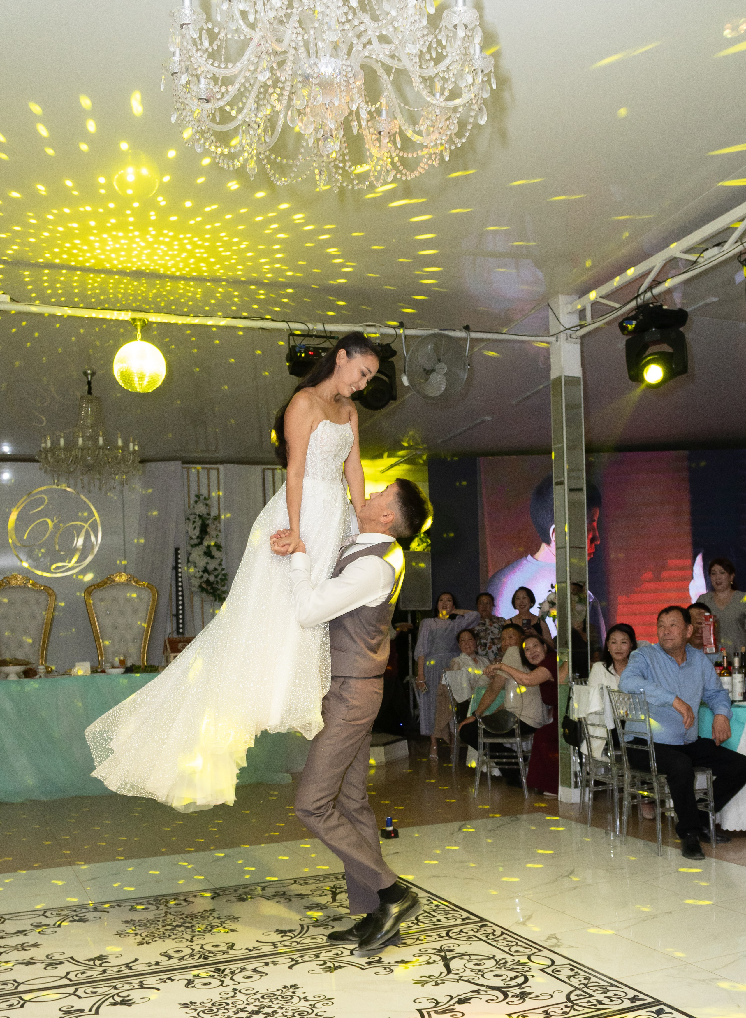 Сайыына, Данил. Фотограф Якутск Зоя Николаева