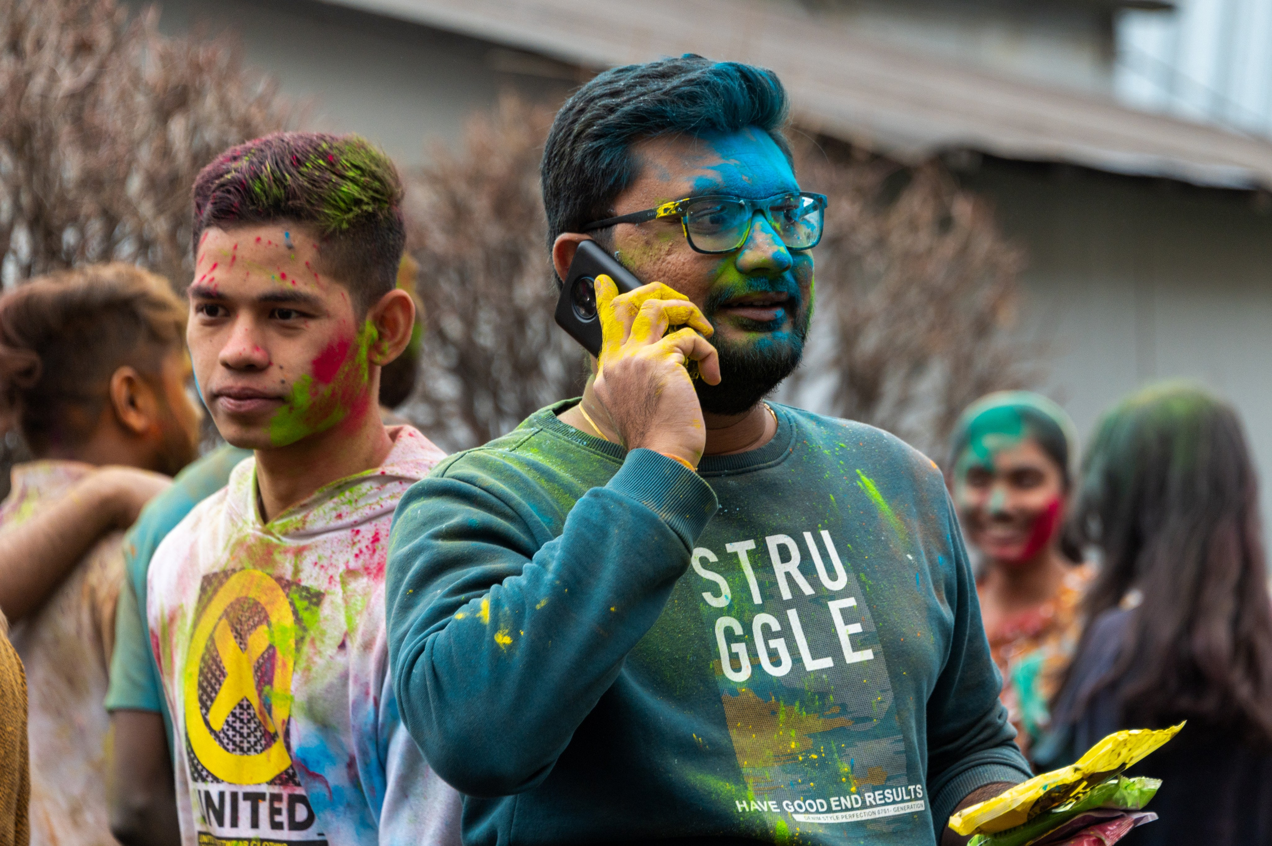 Праздник Холи в Москве. Фотограф Роман Адлер