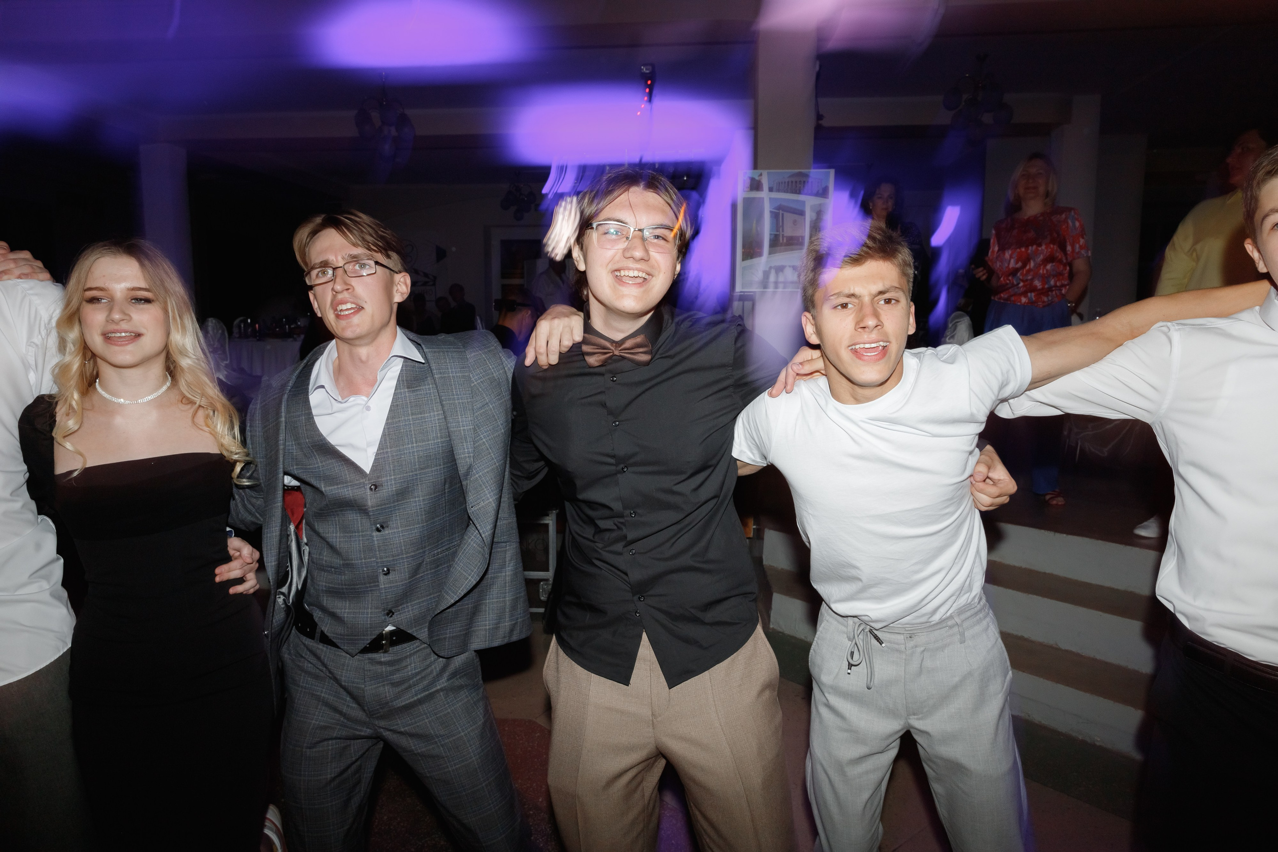 Школьный выпускной 2023 год в Минске. Свадебный фотограф в Минске/Беларуси Сергей Спиридонов