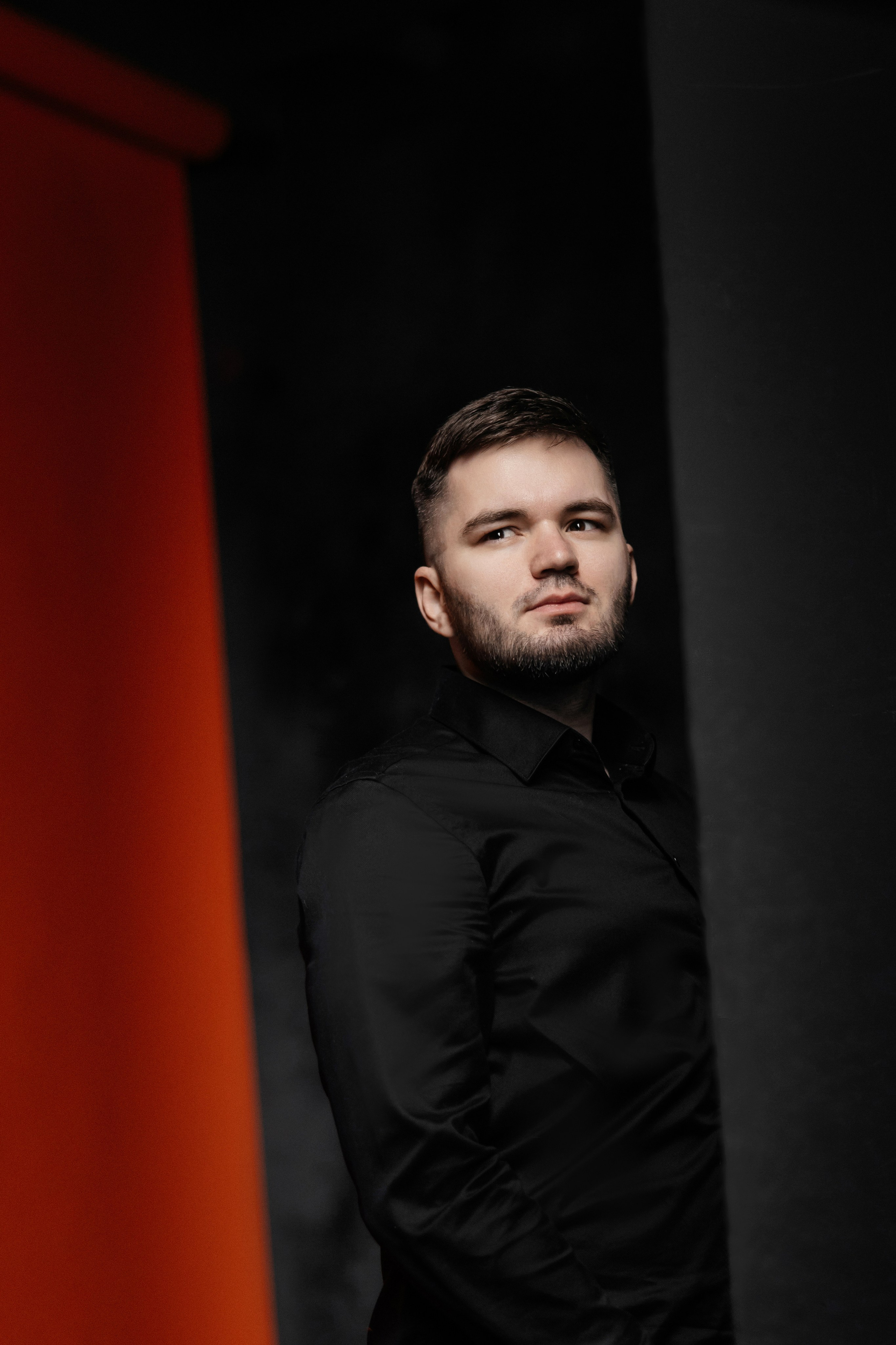 Контактная информация. Свадебный и репортажный фотограф в Москве Владимир Сергеев | Naysaikolo