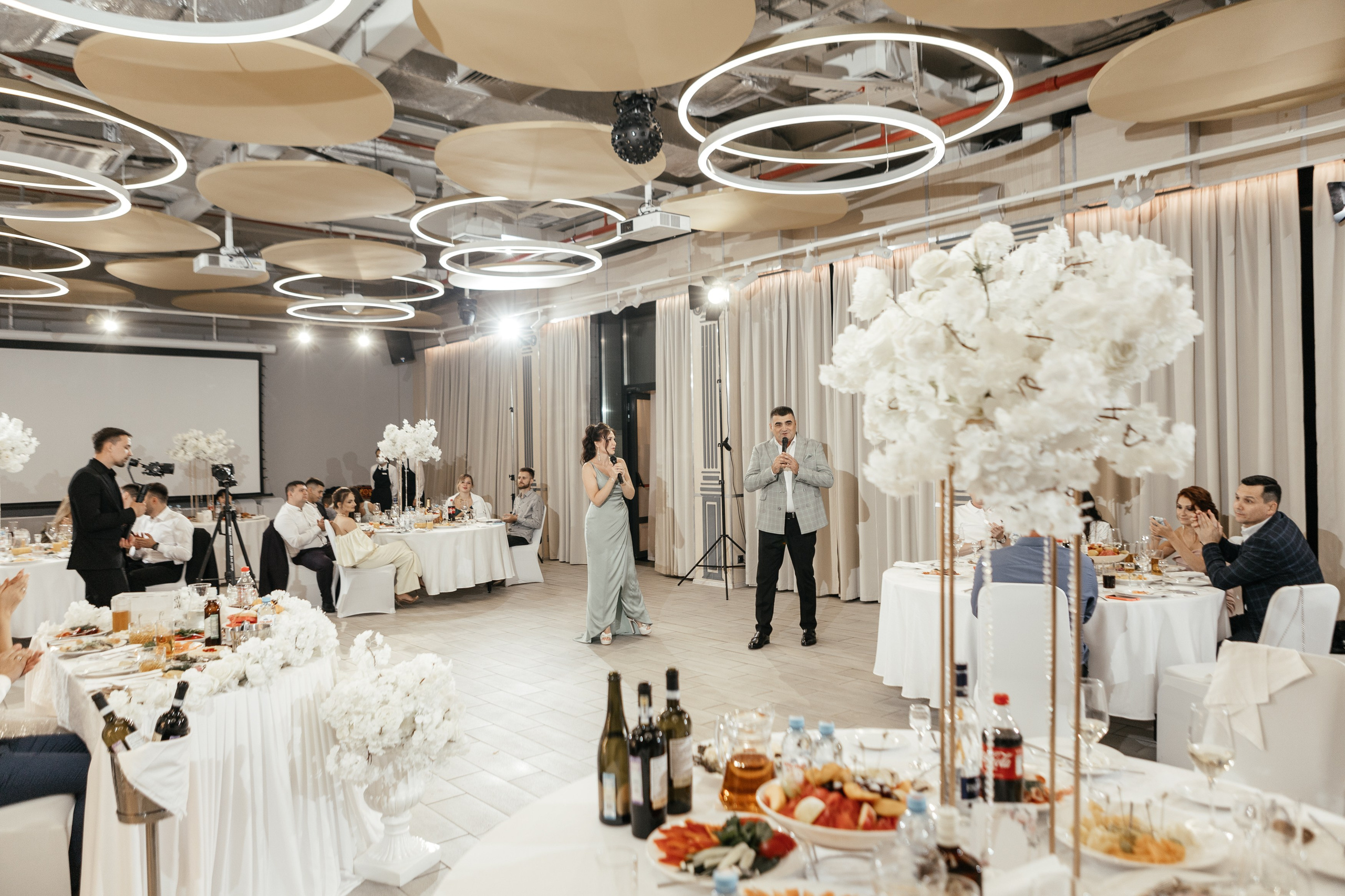 Свадебный фотограф Уфа — Руслан ГабдлисламовЖивые эмоции, красивые кадры, воспоминания на всю жизнь.Работаю по всей Республике Башкортоста. Свадебный фотограф Уфа Руслан Габдлисламов