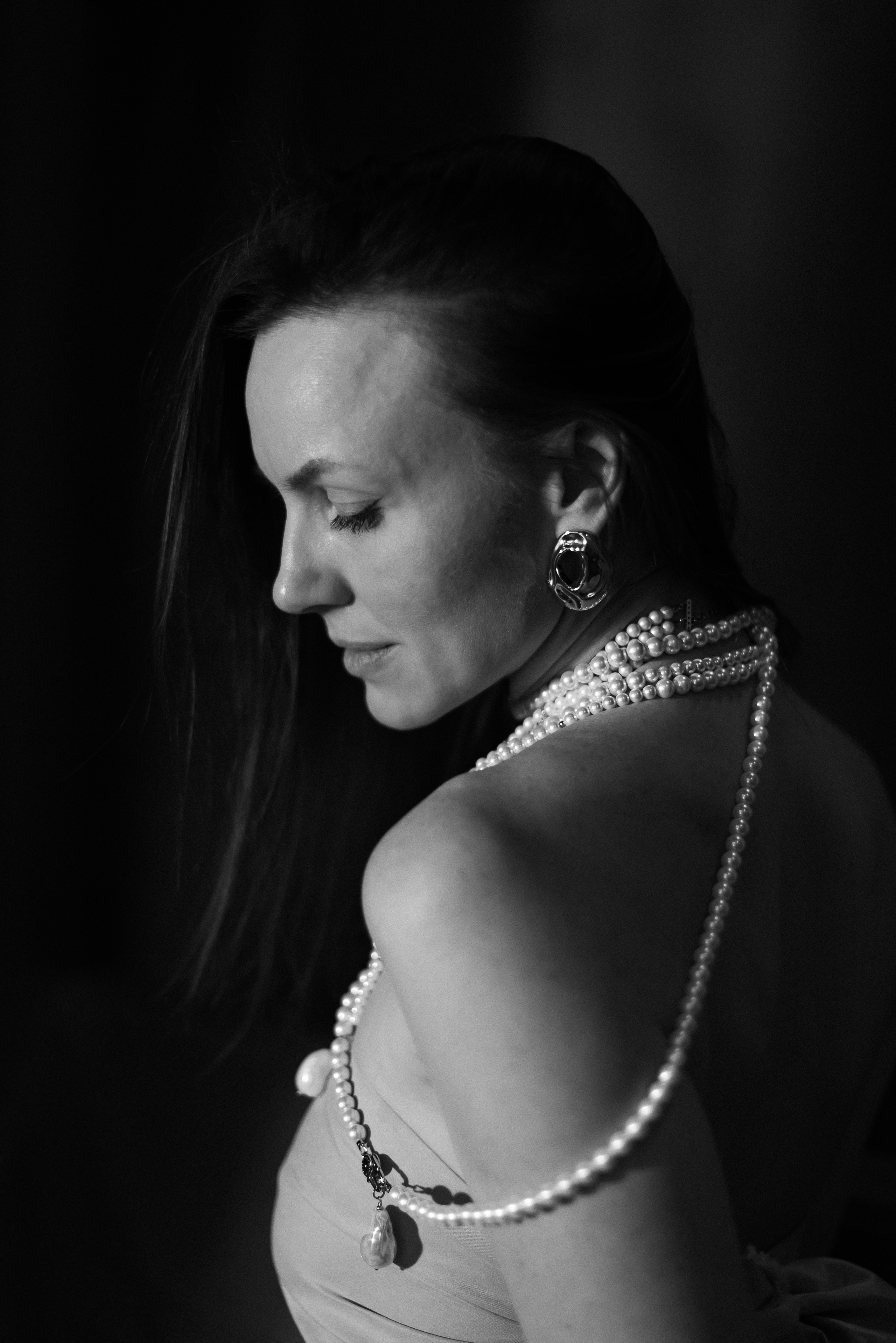 •Монохром. Фотограф Ксения Шевкопляс. г. Калининград. Кинематографический стиль — эстетика и истории, рассказанные через объектив