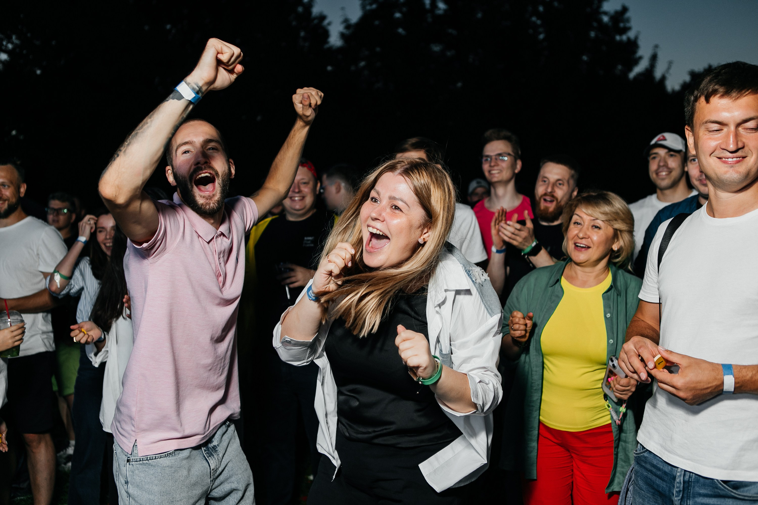 МИР событие на 1200 человек. Фотограф в Москве Дмитрий Жарков