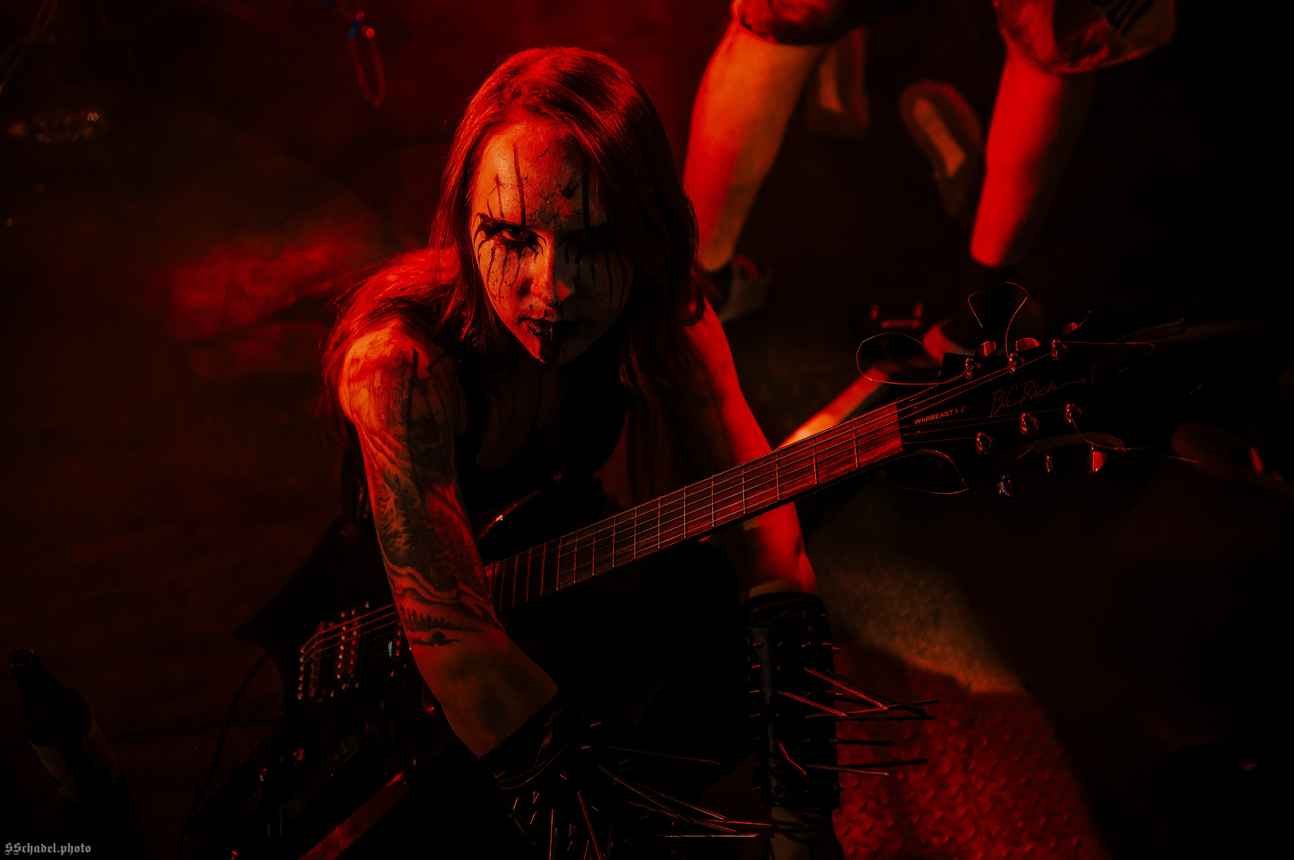 Frostlagte Måne 18.10.25. We will make everything metal!