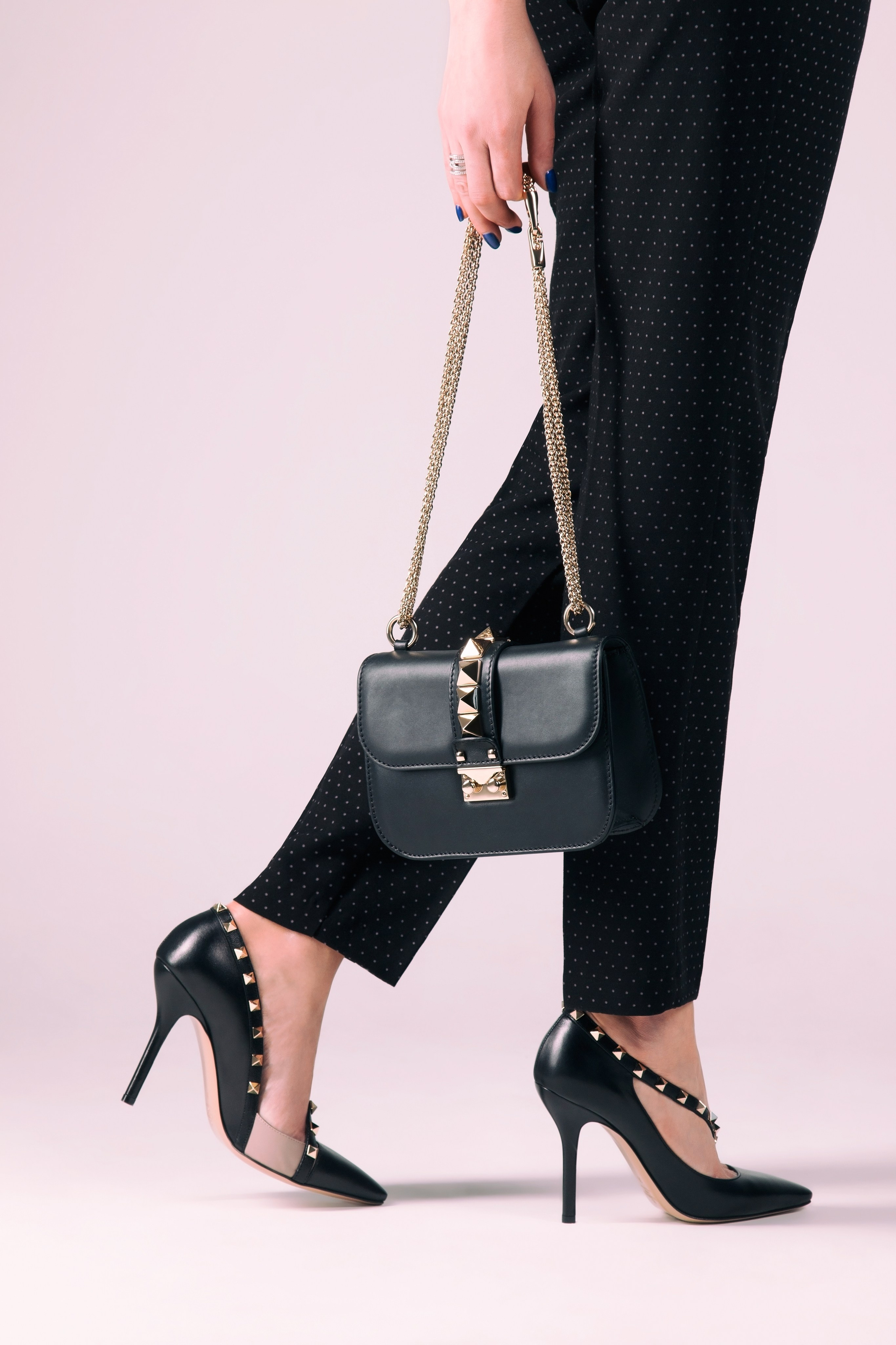 Фотосъемка товара и оформление карточек для маркетплейсов в Сочи. Профессиональная фотосъемка в Сочи: репортаж, предметная, ювелирная фотосъемка, недвижимость, фуд-фотография. Фотограф Александр Афанасьев