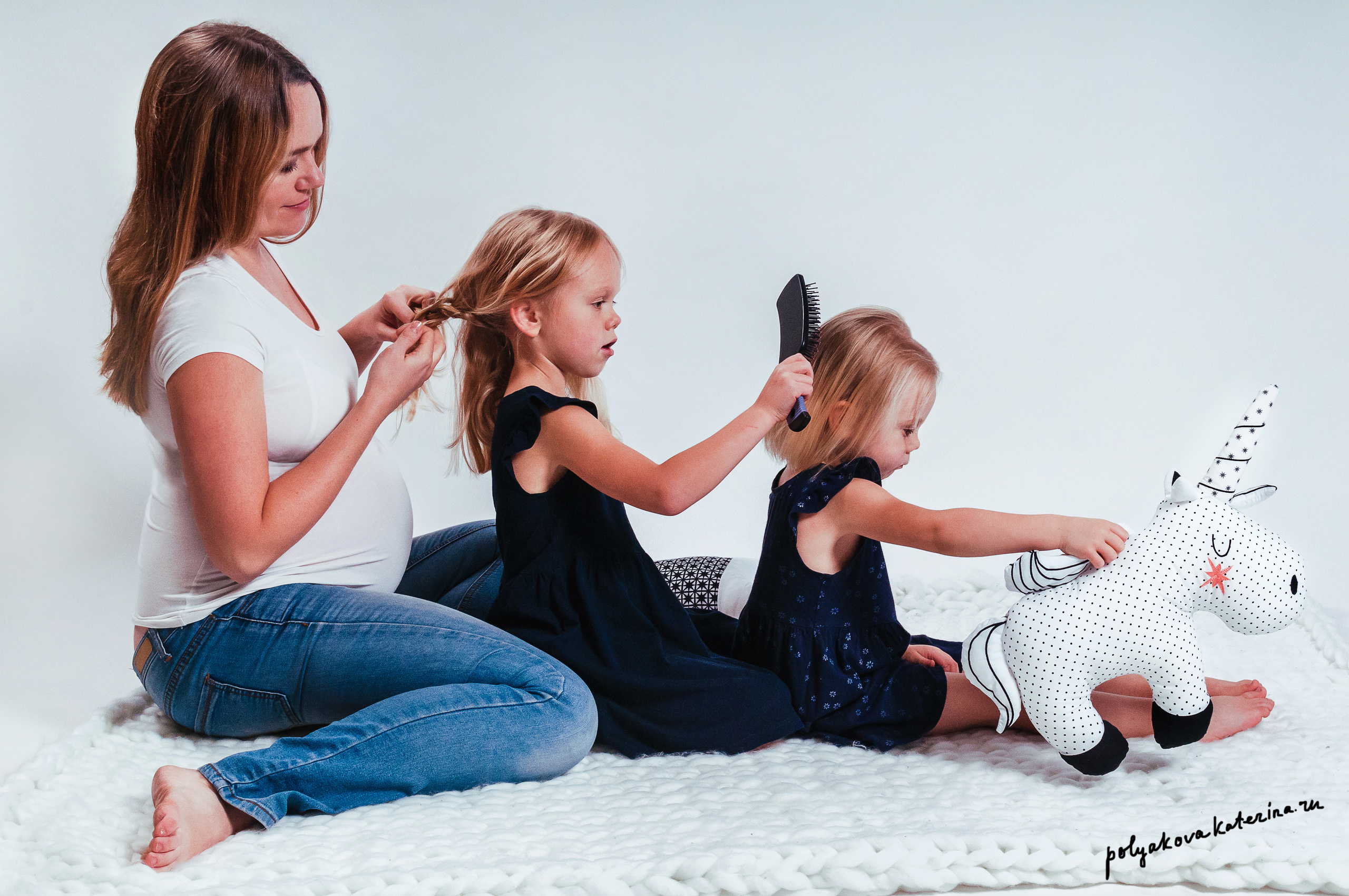 Фотосессия в ожидании в студии. Семейный, портретный, репортажный фотограф lifestyle в Москве и Кирове