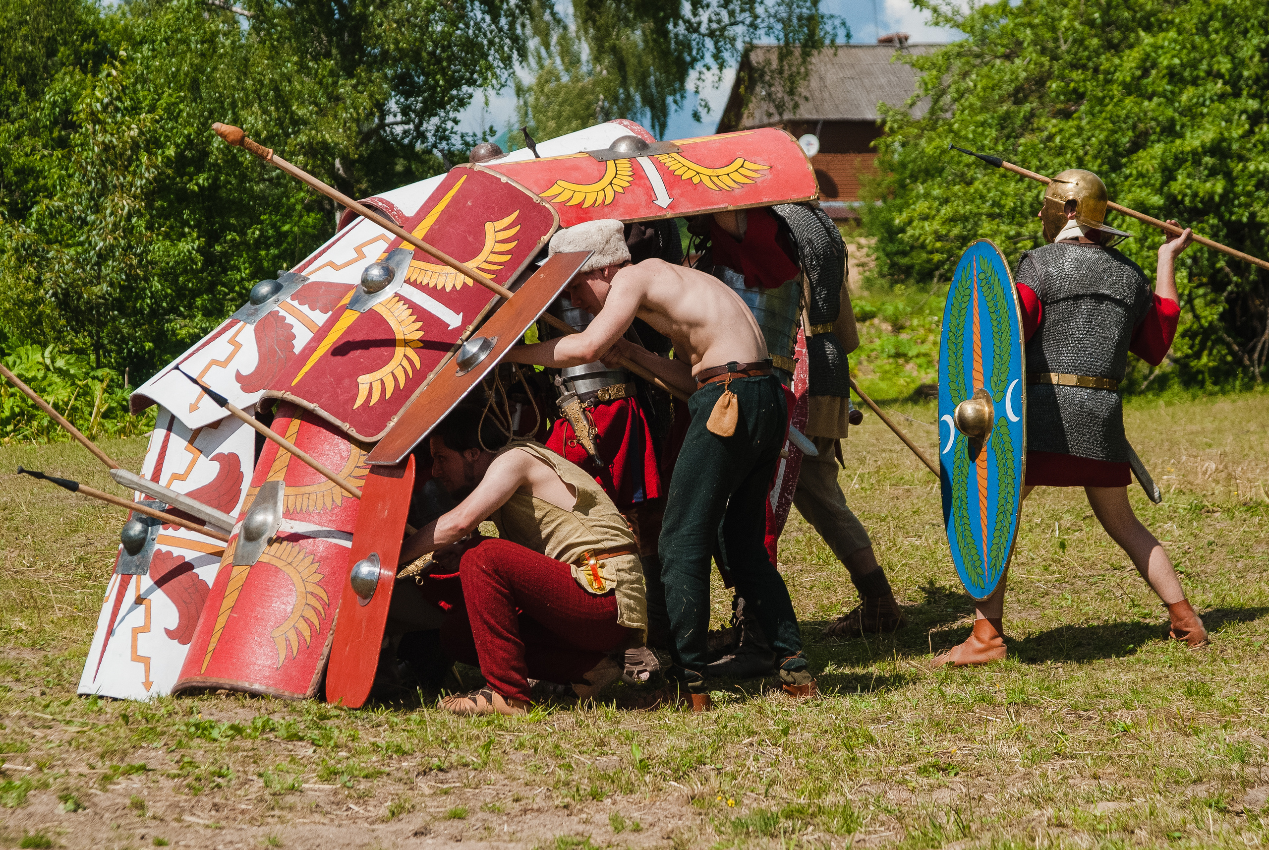 Поход легионеров в Подмосковье (реконструкция). Семейный, портретный, репортажный фотограф lifestyle в Москве и Кирове